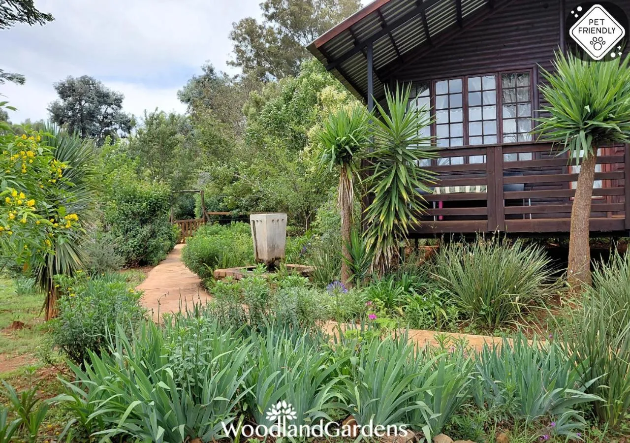 Property building in Woodland Gardens Self catering Pet Friendly Lodge