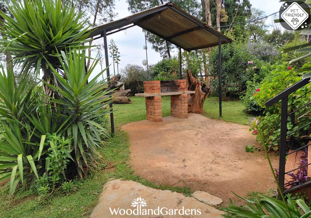 Garden in Woodland Gardens Self catering Pet Friendly Lodge