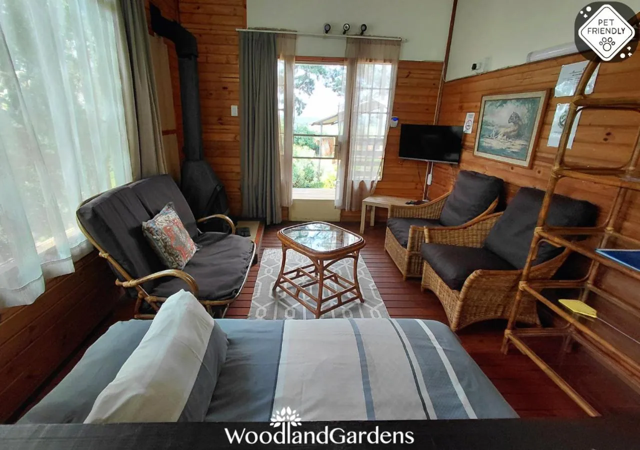 Bed in Woodland Gardens Self catering Pet Friendly Lodge