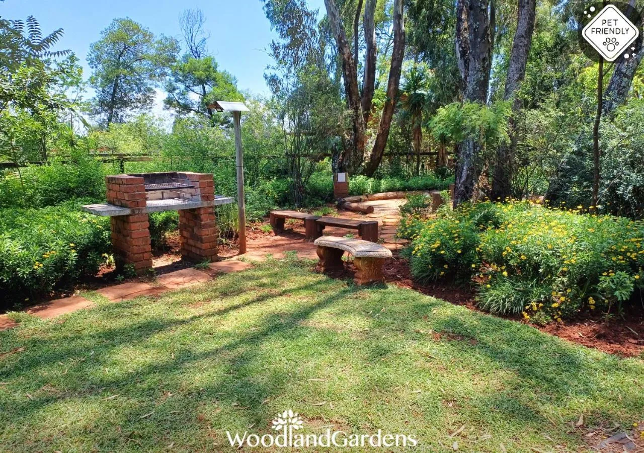 BBQ facilities in Woodland Gardens Self catering Pet Friendly Lodge