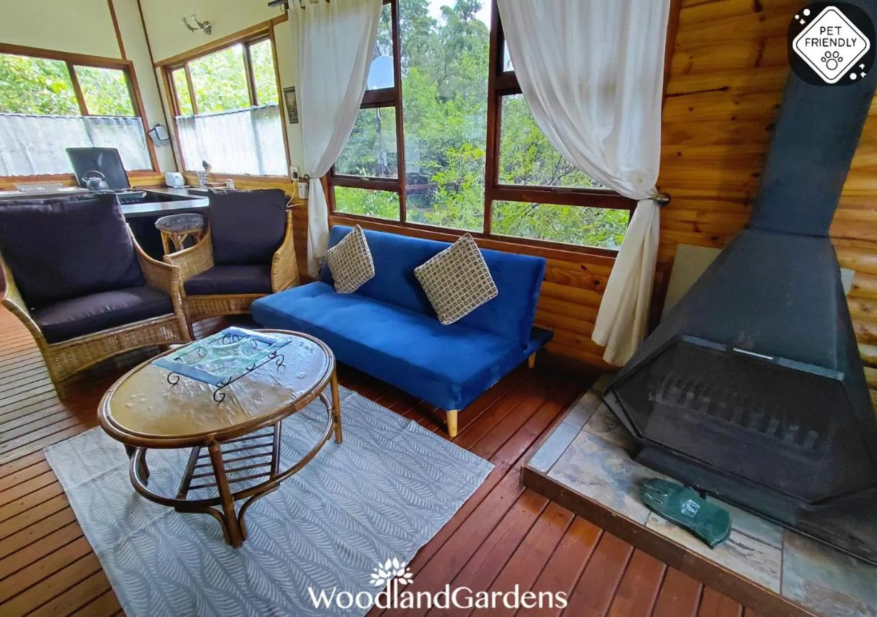 Living room in Woodland Gardens Self catering Pet Friendly Lodge