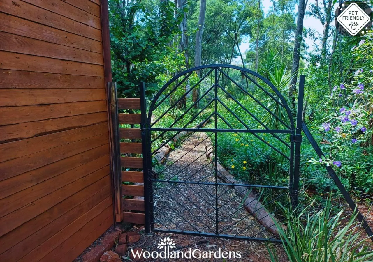 Garden in Woodland Gardens Self catering Pet Friendly Lodge