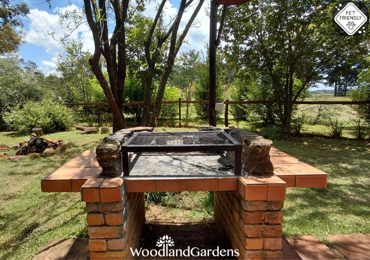 BBQ facilities in Woodland Gardens Self catering Pet Friendly Lodge