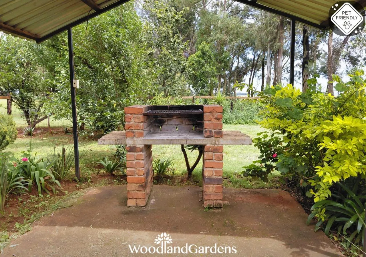 BBQ facilities in Woodland Gardens Self catering Pet Friendly Lodge