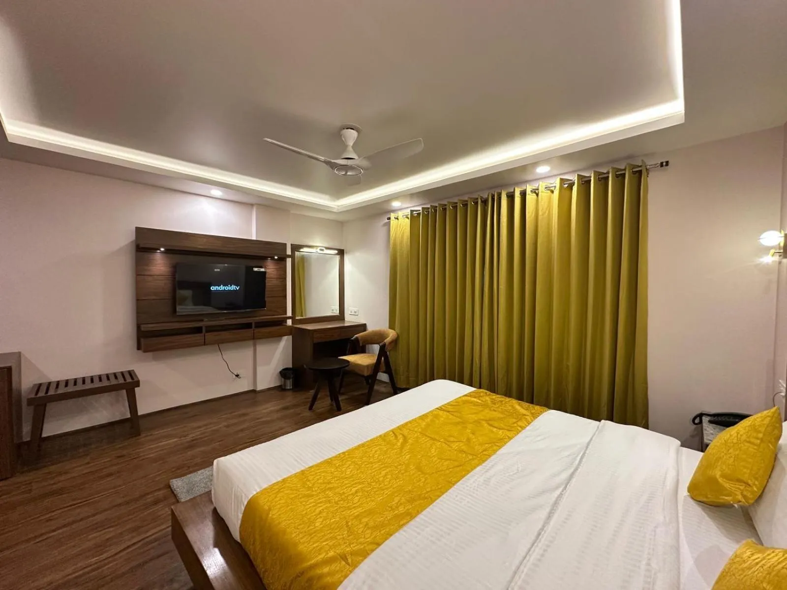 Bed in Luxe Haven Residency