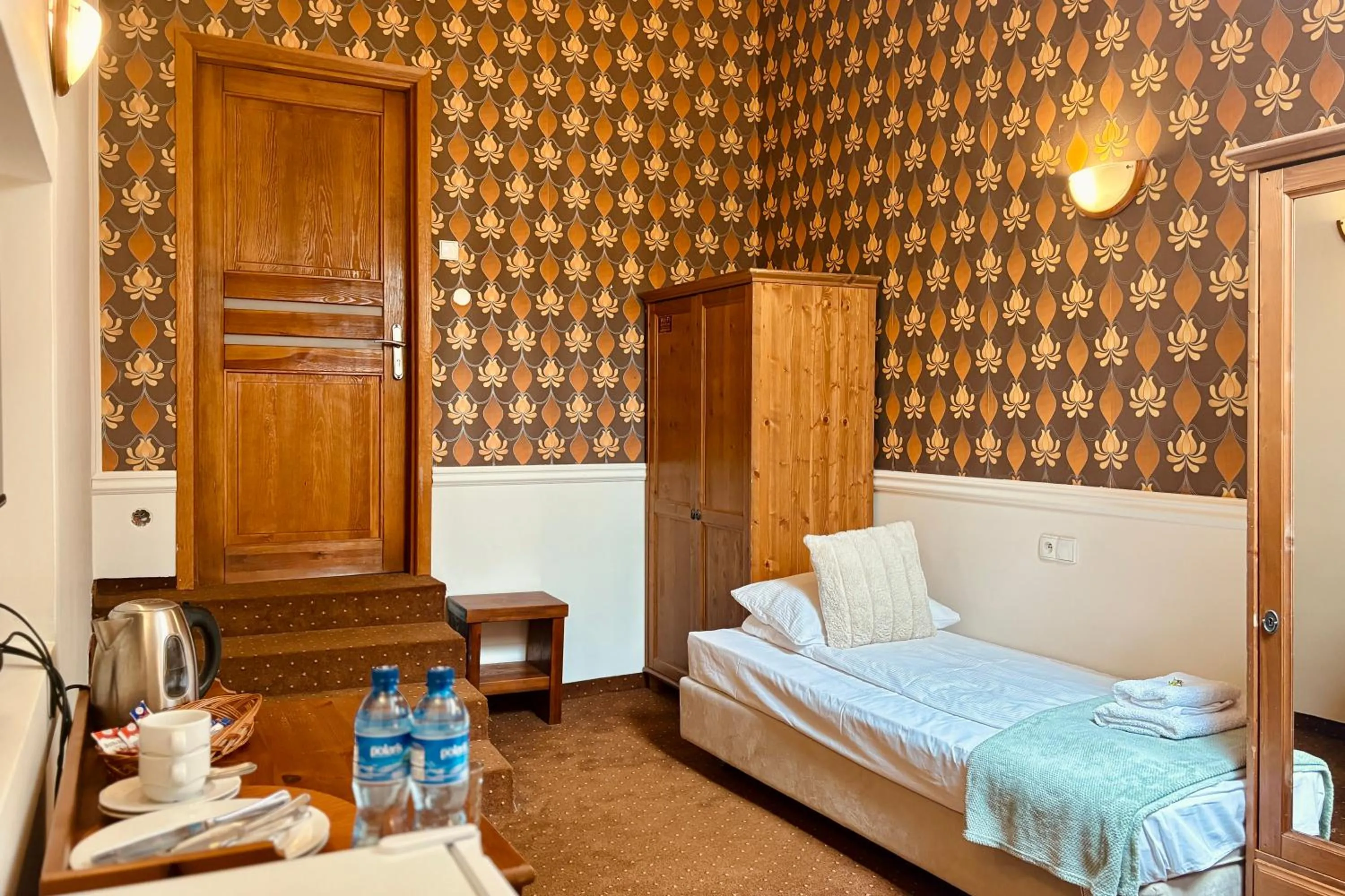 Bed in Pod Wzgórzem Bed & Breakfast