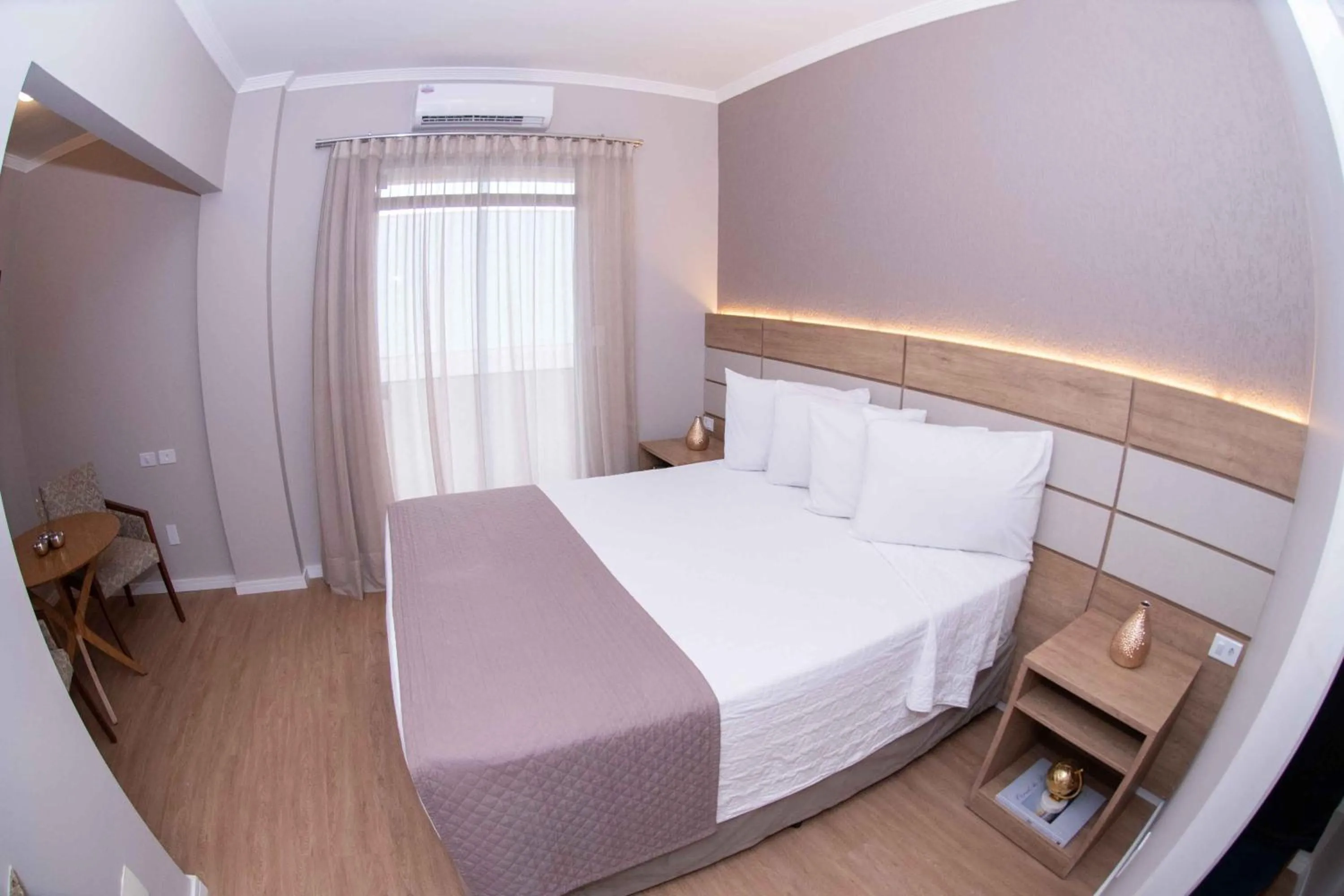 Decorative detail, Bed in Hotel Capital Das Pedras