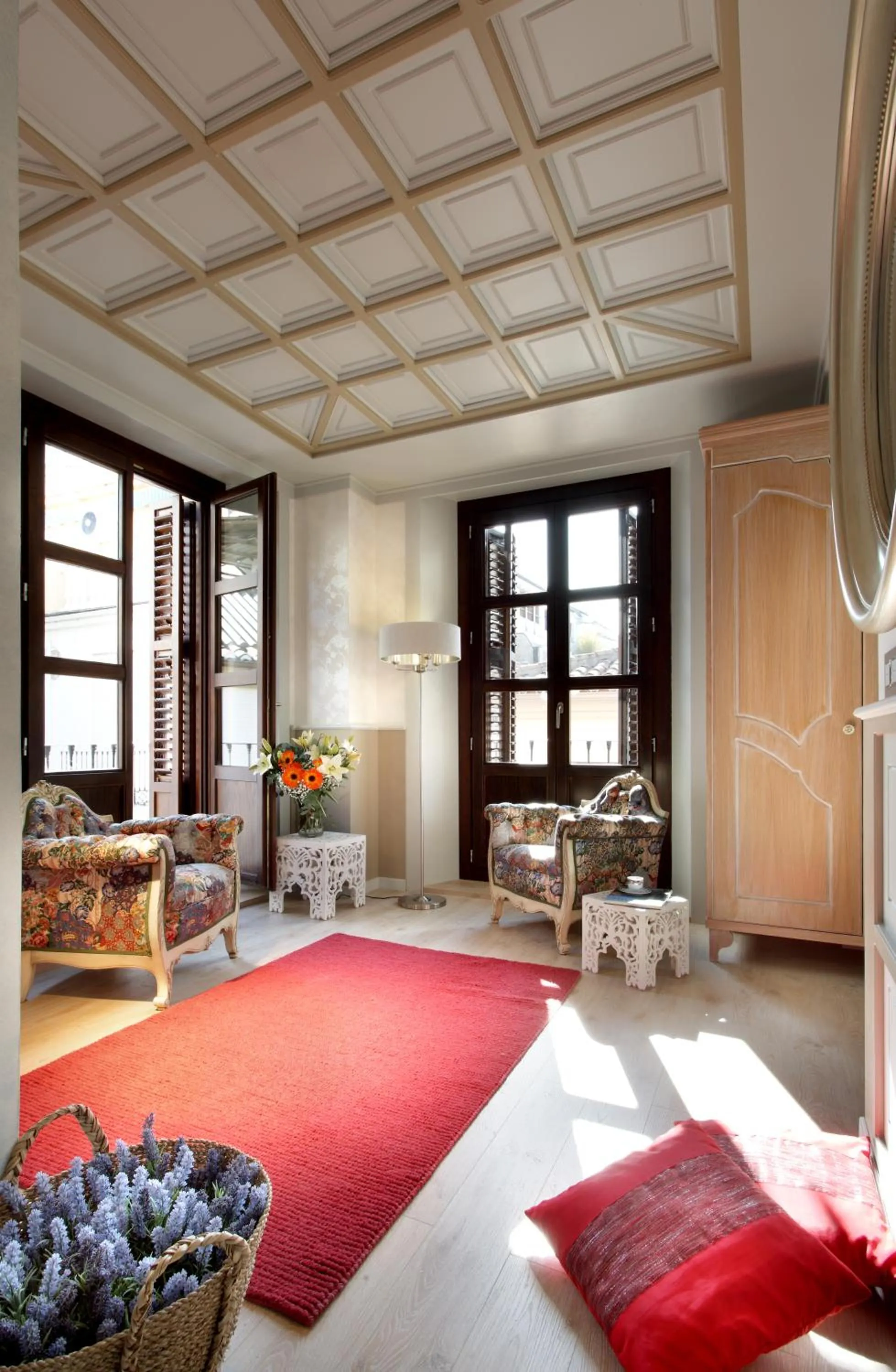 Living room, Bed in Casa Palacete 1822