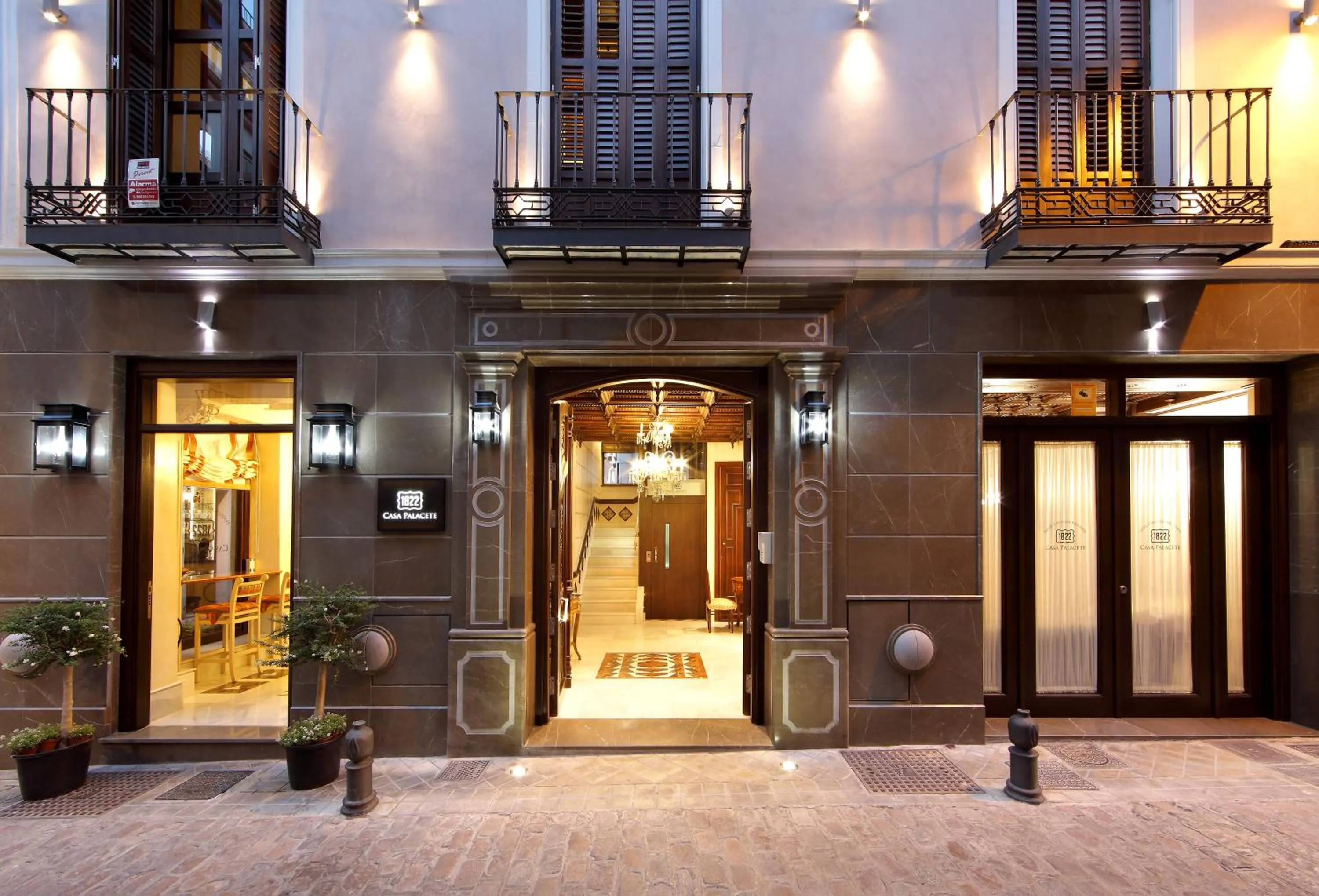 Facade/entrance in Casa Palacete 1822