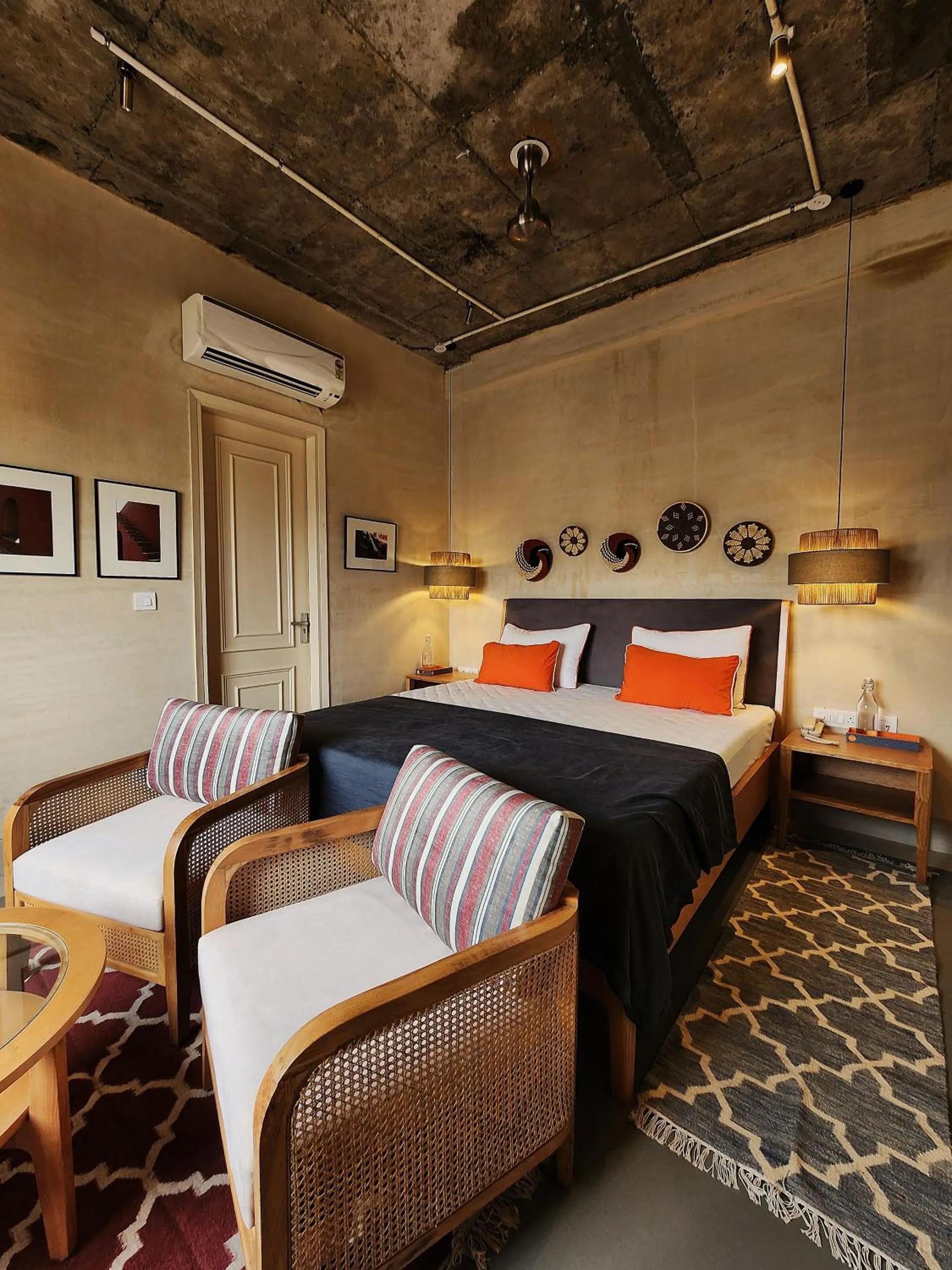 Bed in JHouse near Bhikaji