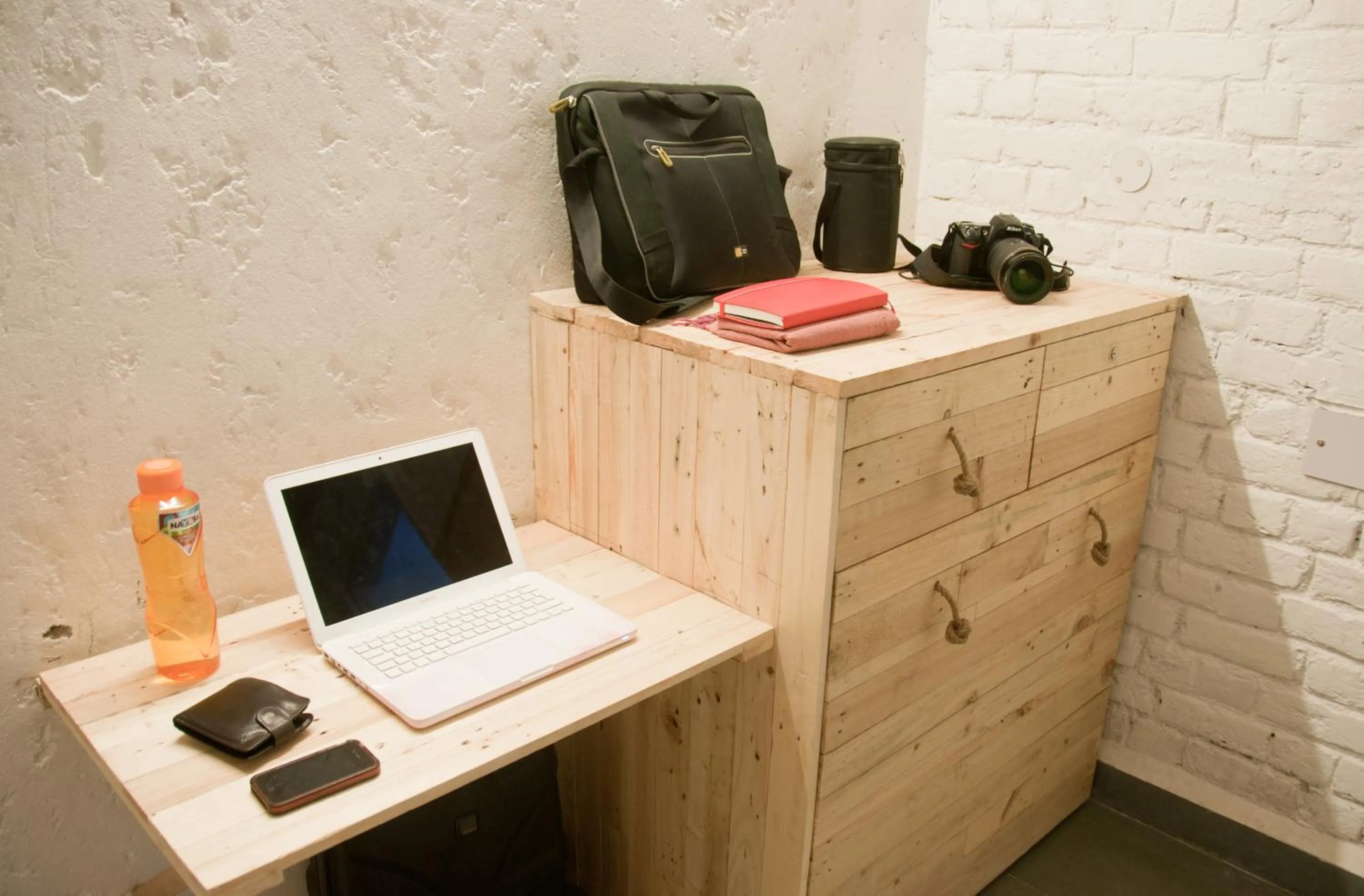 Decorative detail in JHouse near Bhikaji