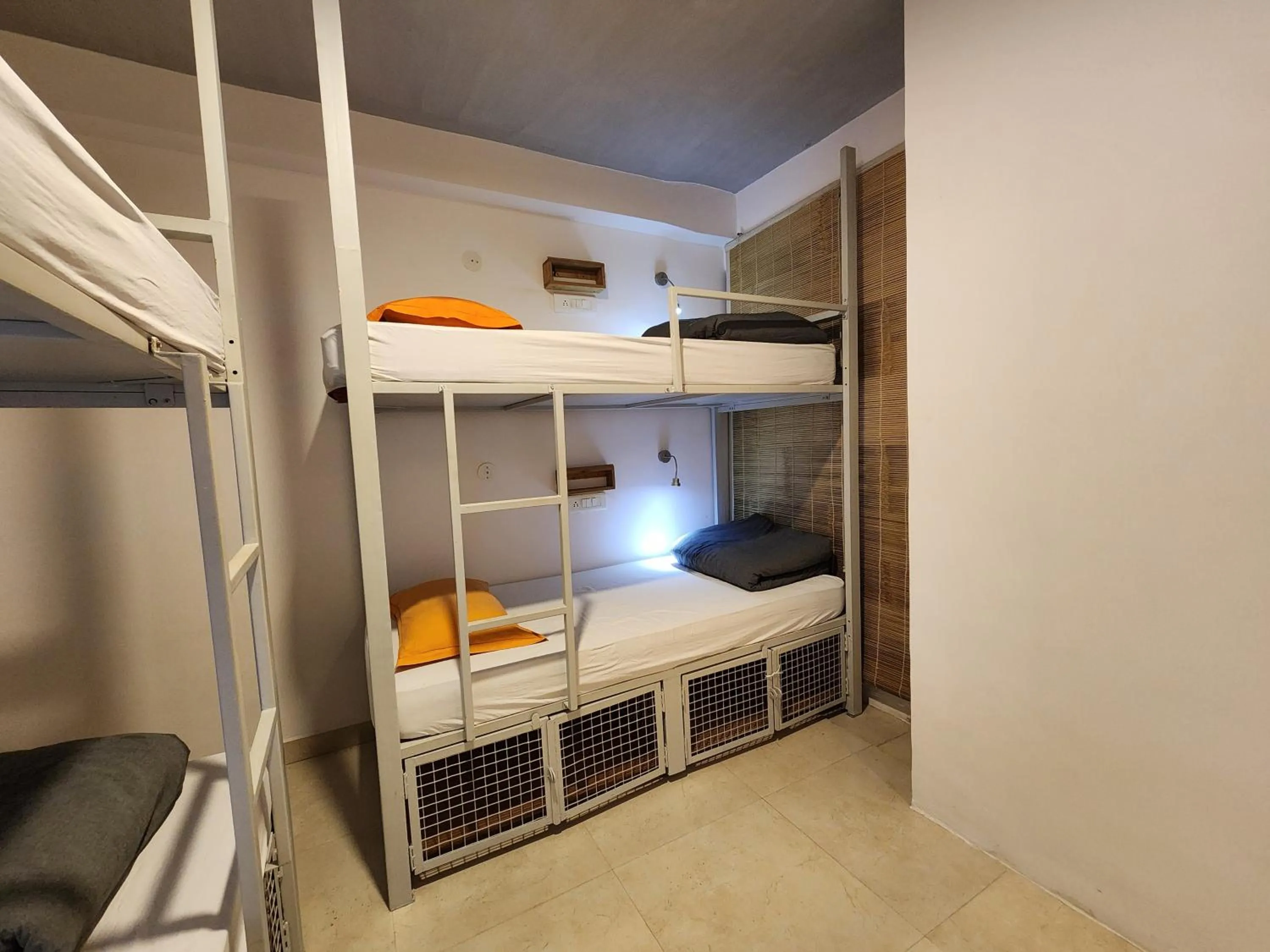 bunk bed, Bed in JHouse near Bhikaji