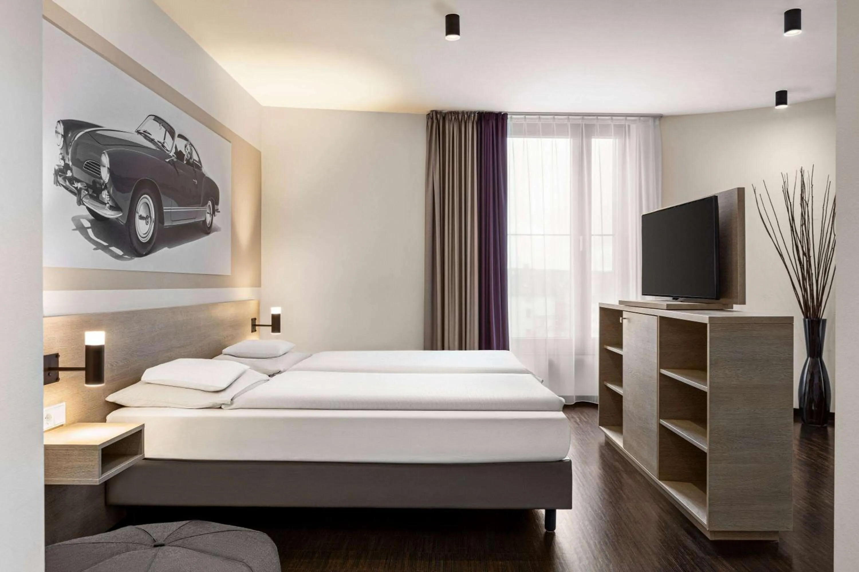 Bed in Vienna House Easy by Wyndham Osnabrück City & Apartments