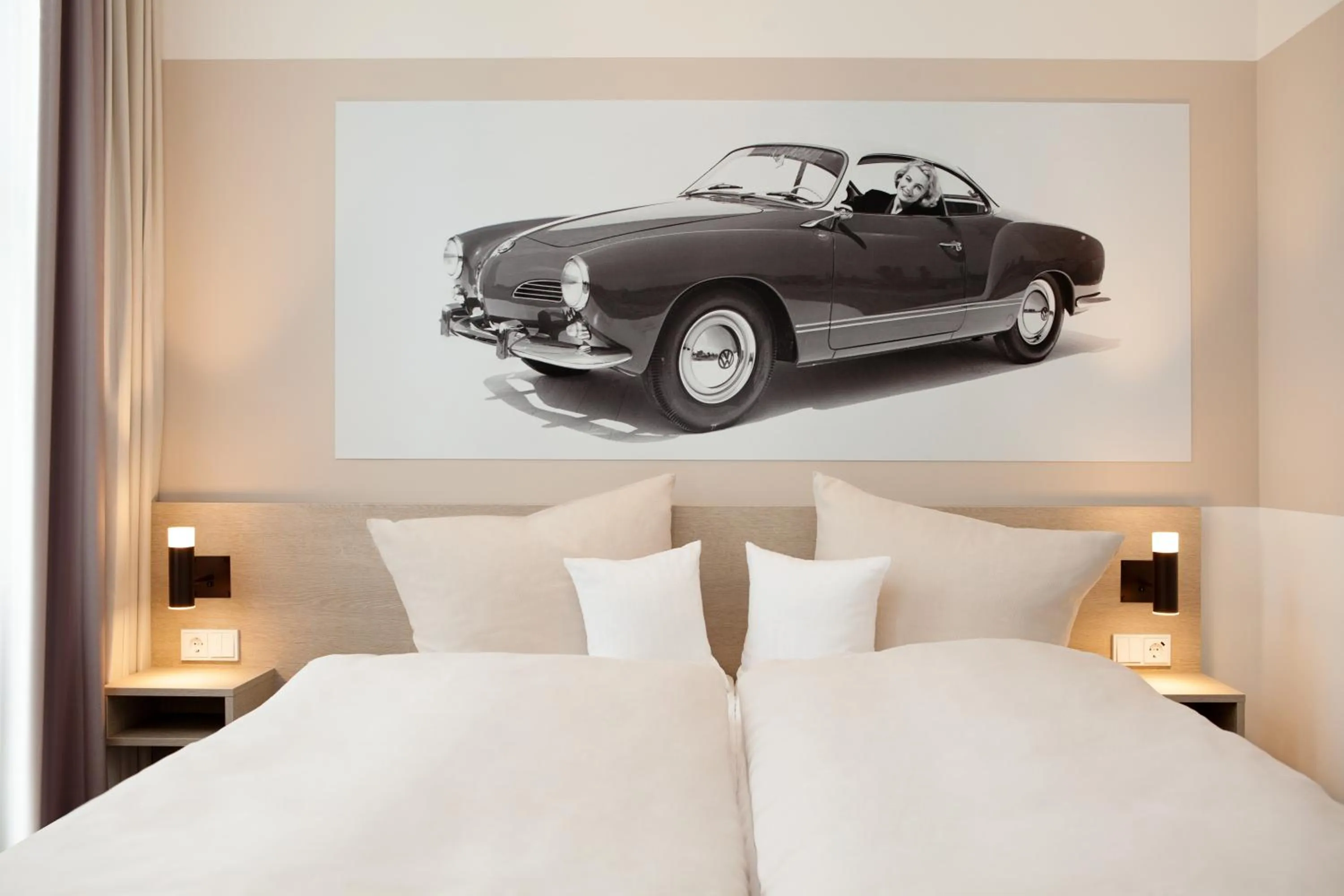 Bed in Vienna House Easy by Wyndham Osnabrück City & Apartments