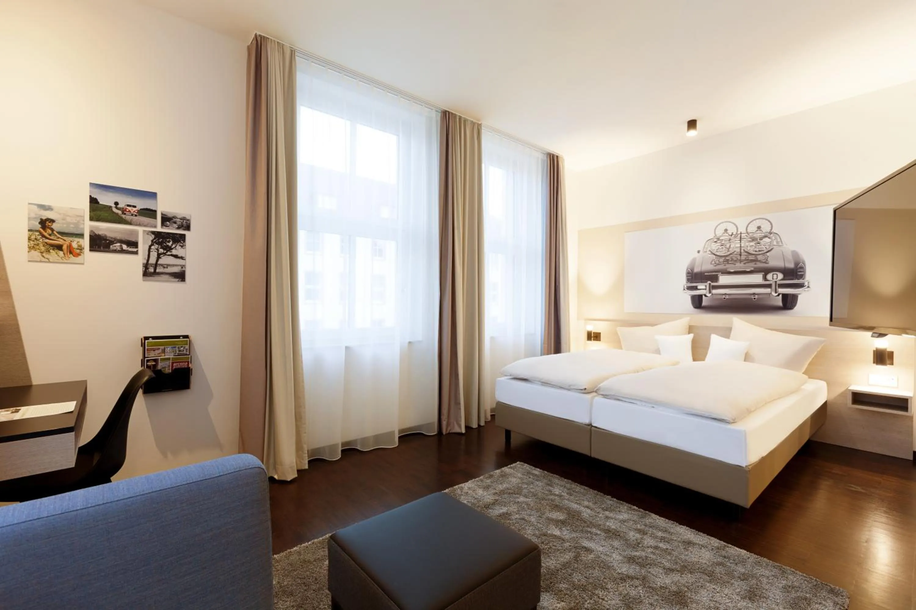 Bed in Vienna House Easy by Wyndham Osnabrück City & Apartments