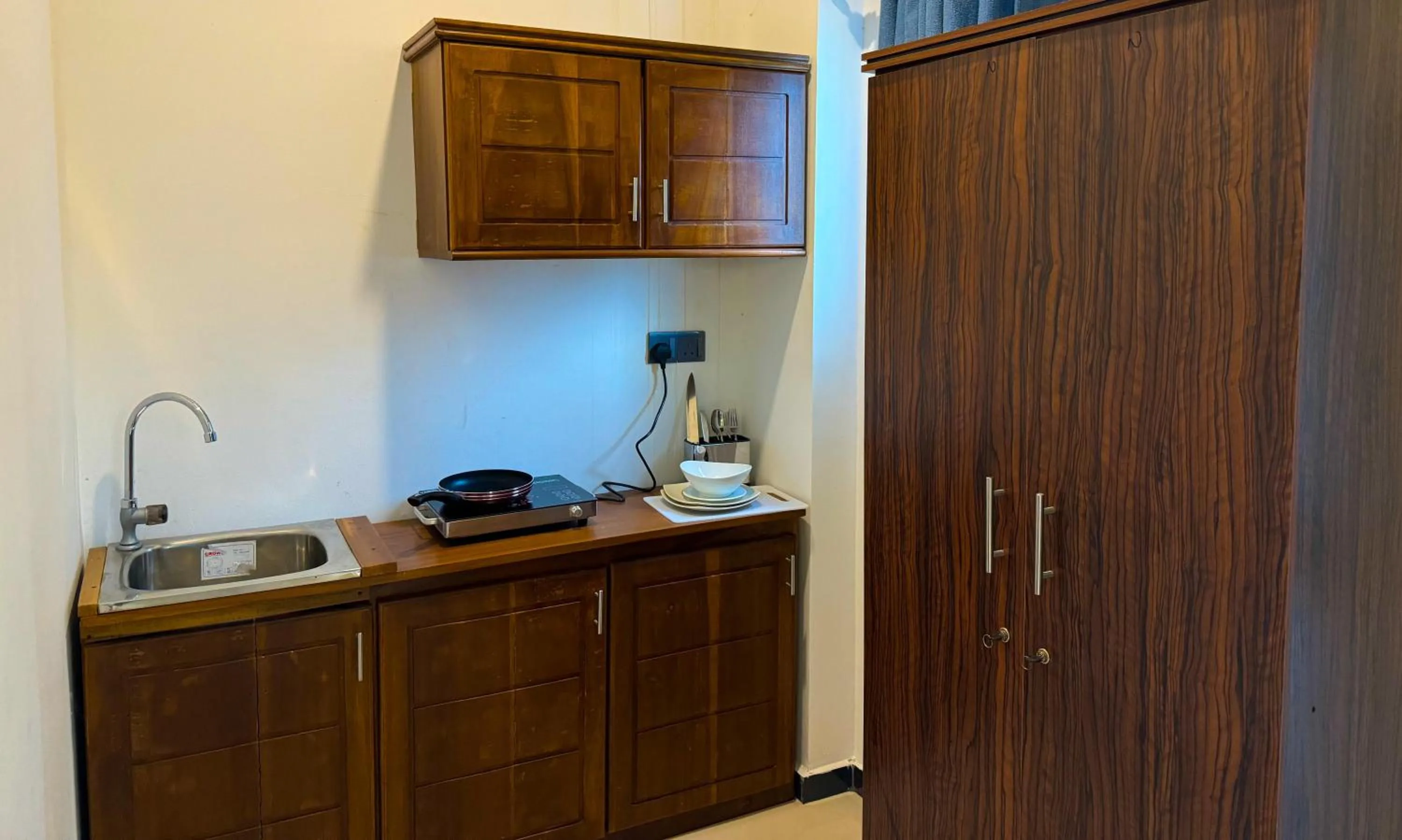 Kitchen or kitchenette in Ziegler Cottage