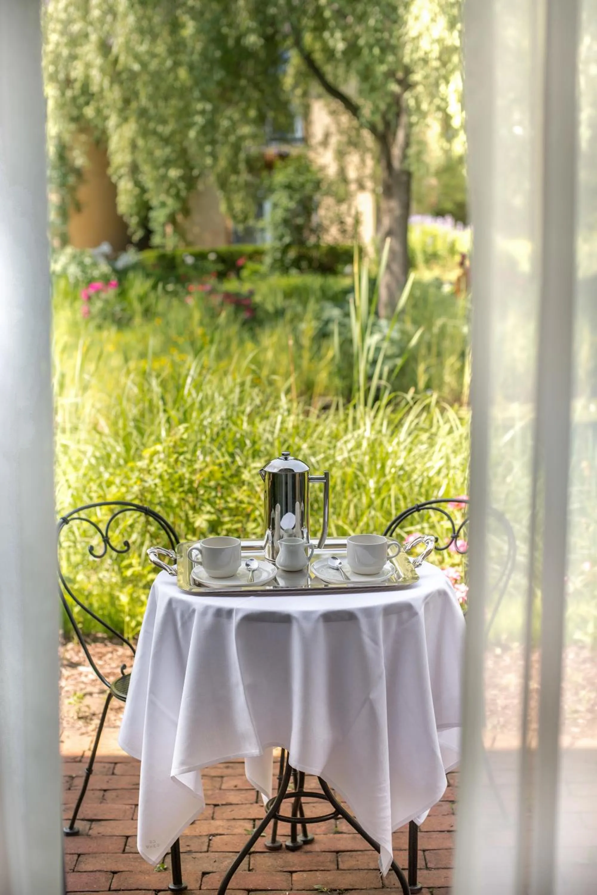 Garden view in Mirbeau Inn & Spa - Skaneateles