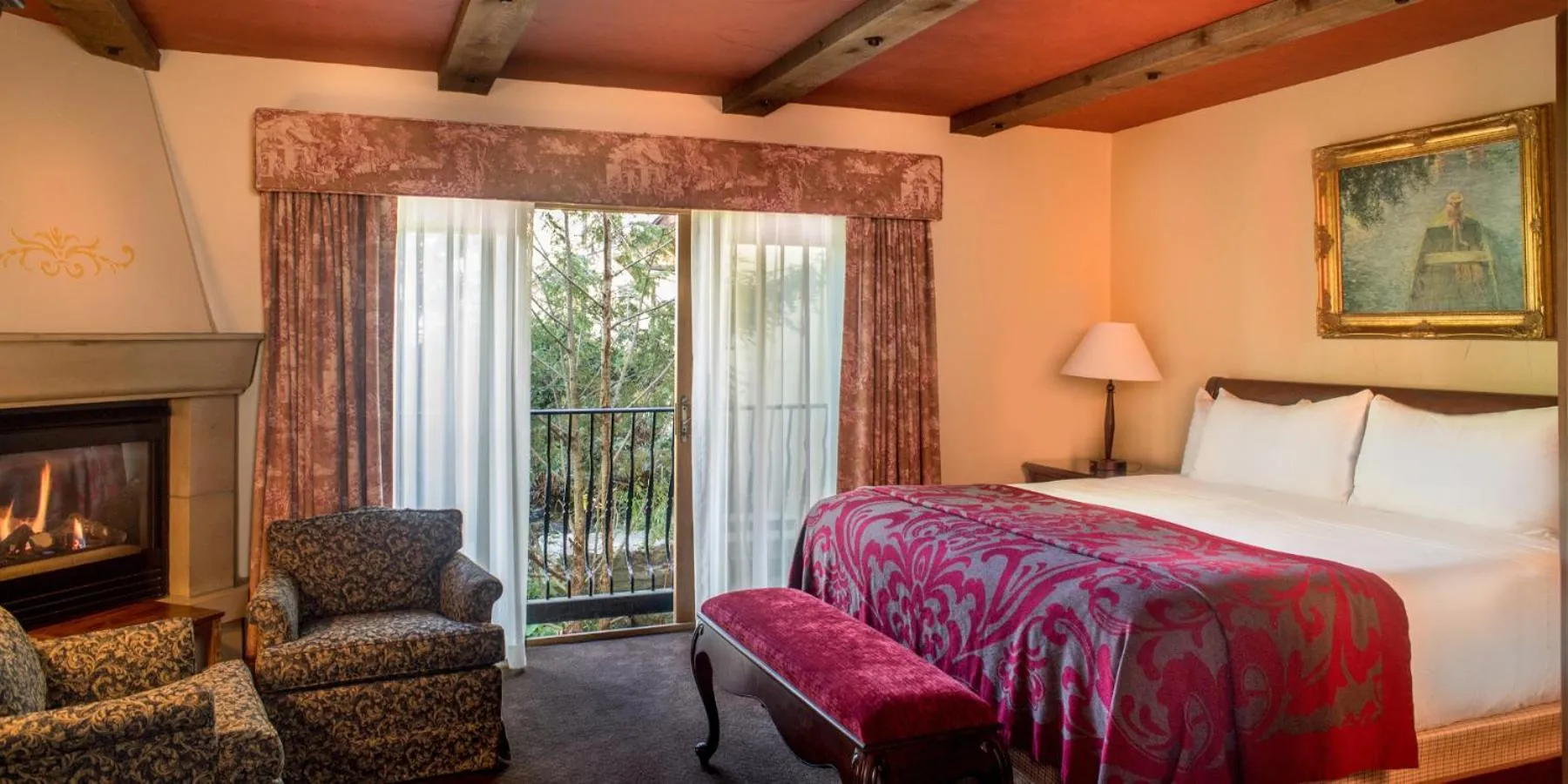 Bed in Mirbeau Inn & Spa - Skaneateles