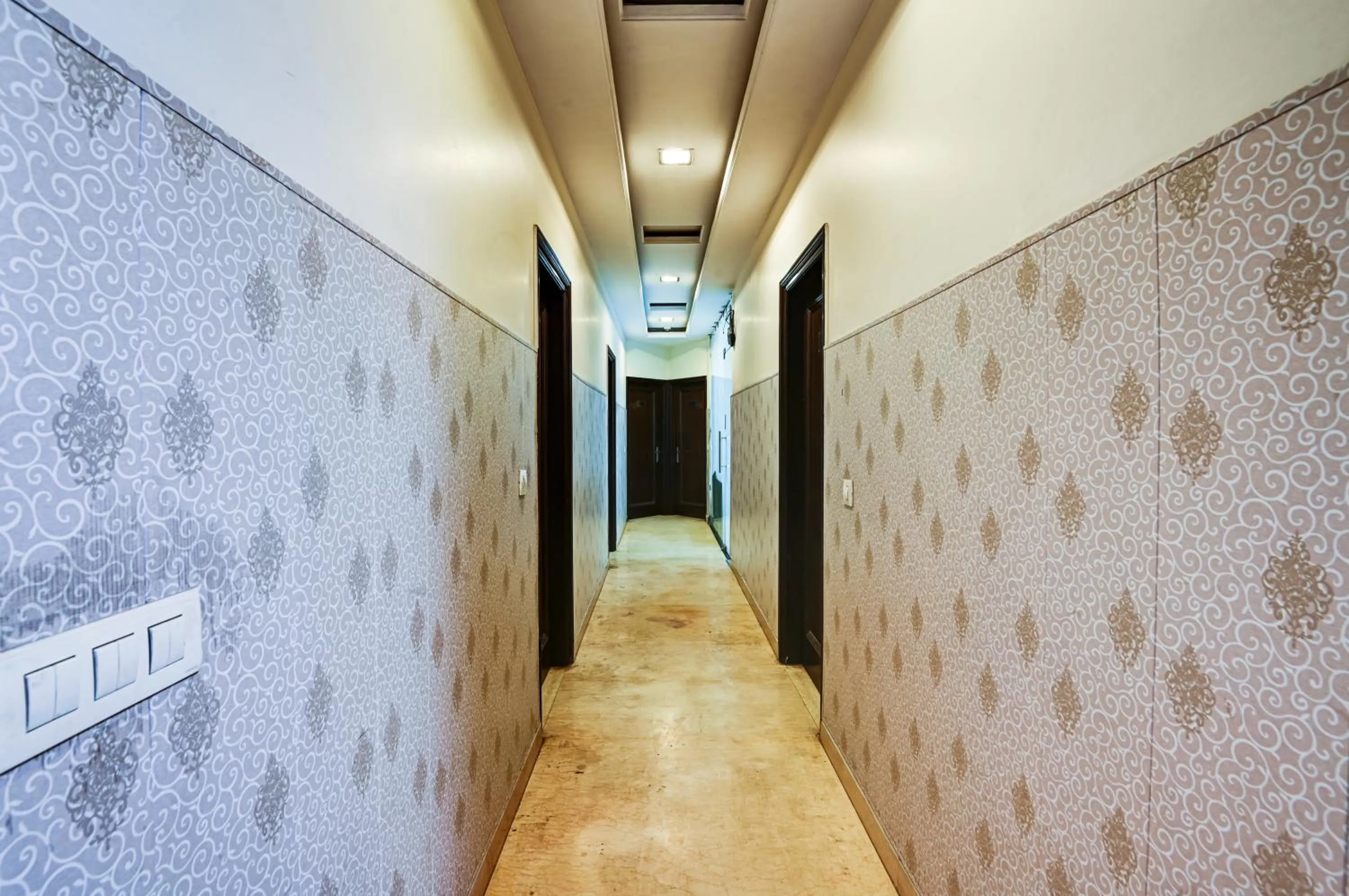 Lobby or reception in Hotel Amby Inn by Quadis - Lajpat Nagar