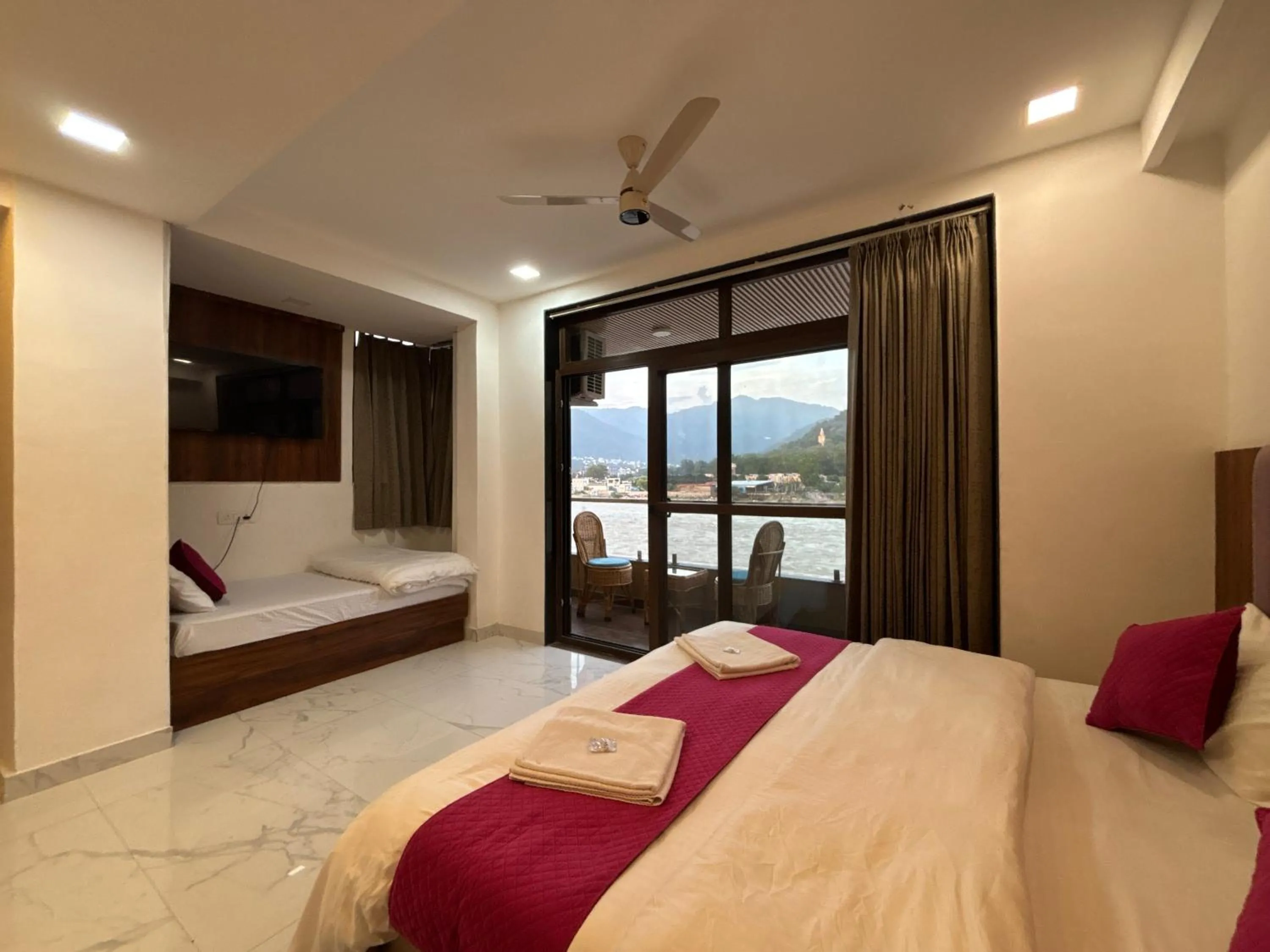 View (from property/room), Bed in Maayaa inn by Ganges