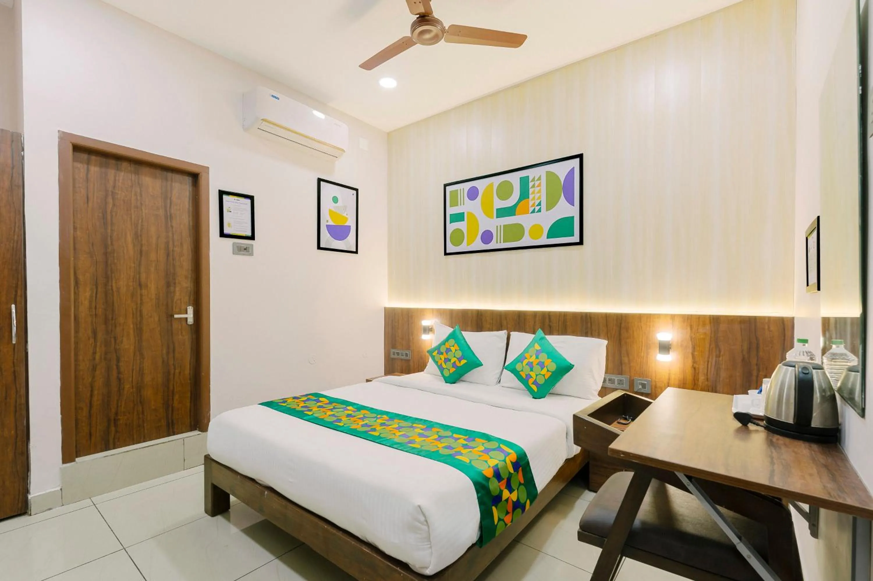 Bedroom, Bed in Treebo RKH Palace