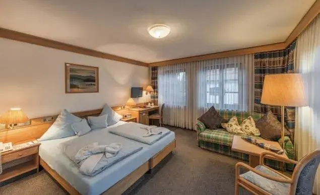 Double Room with Balcony in Landgasthaus & Hotel Kurfer Hof Double Room with Balcony in Landgasthaus & Hotel Kurfer Hof