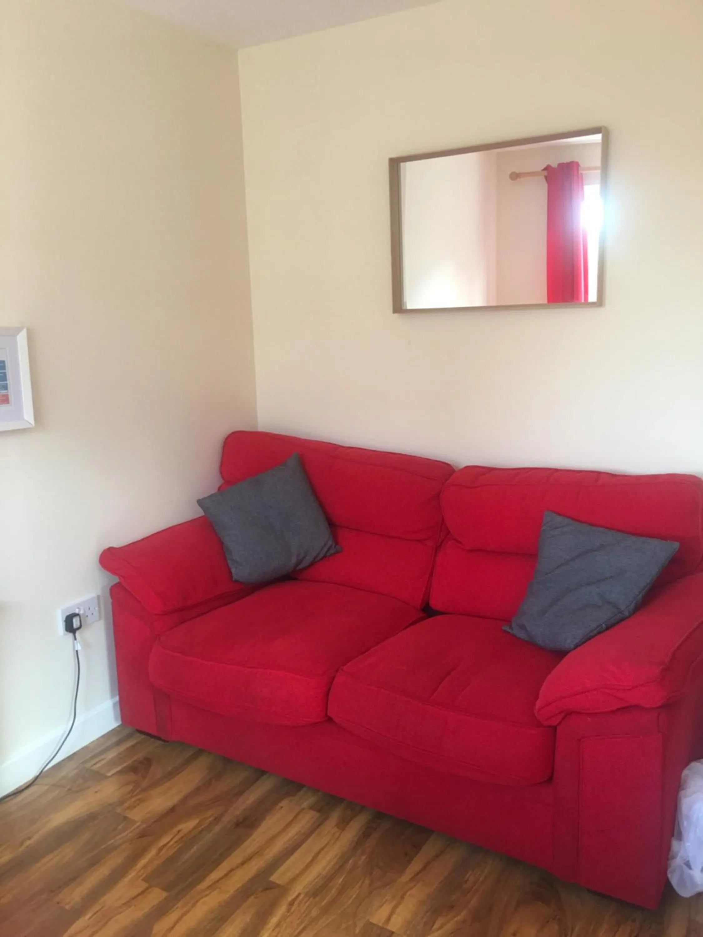 1 Lochness Rooms&Hostel