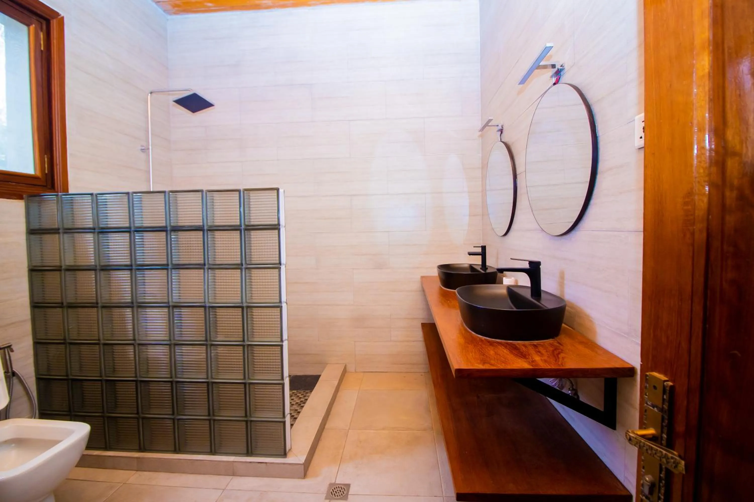 Shower in ArthillsBoutiqueHotel