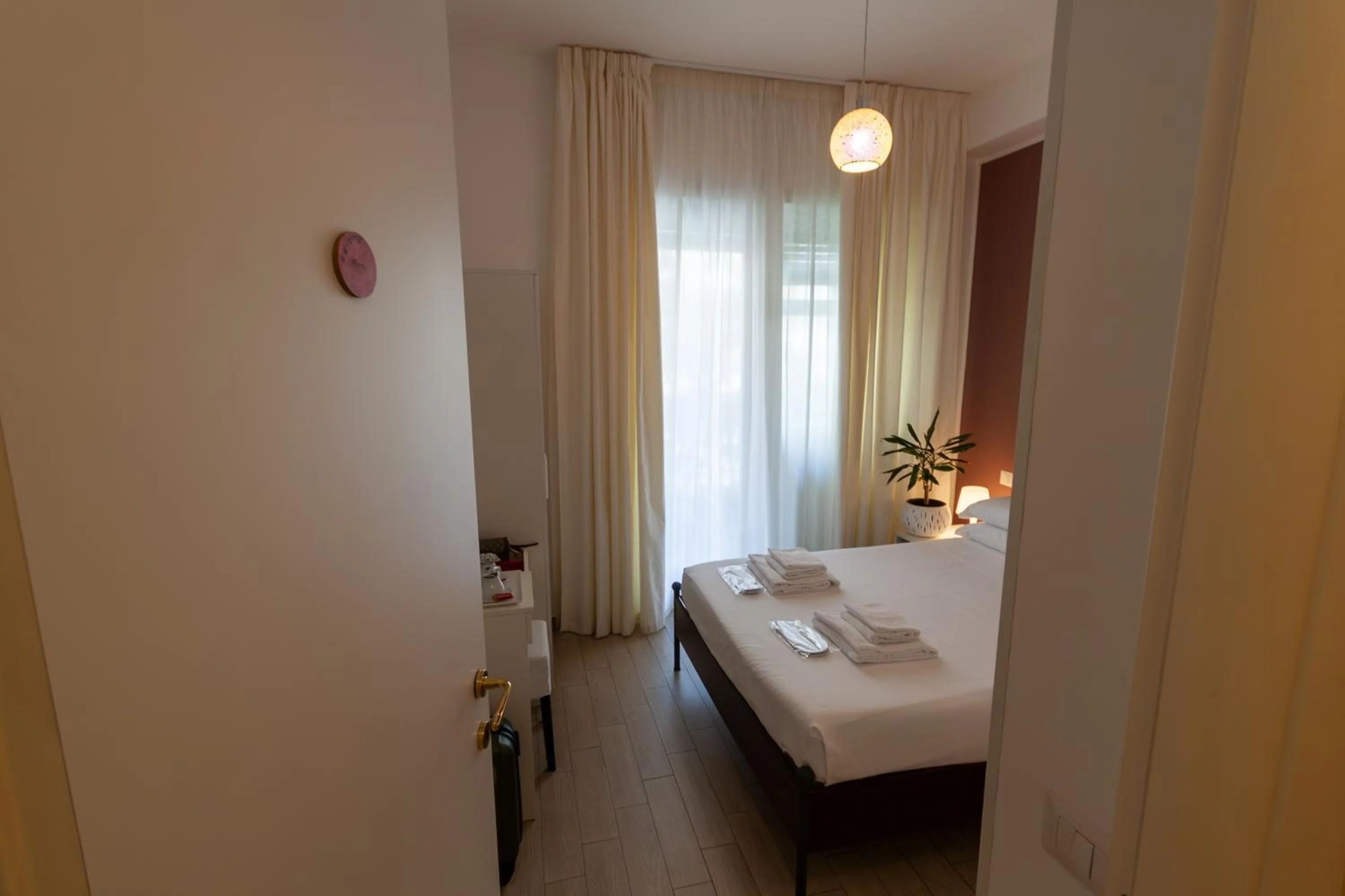 Photo of the whole room, Bed in Magna Cura