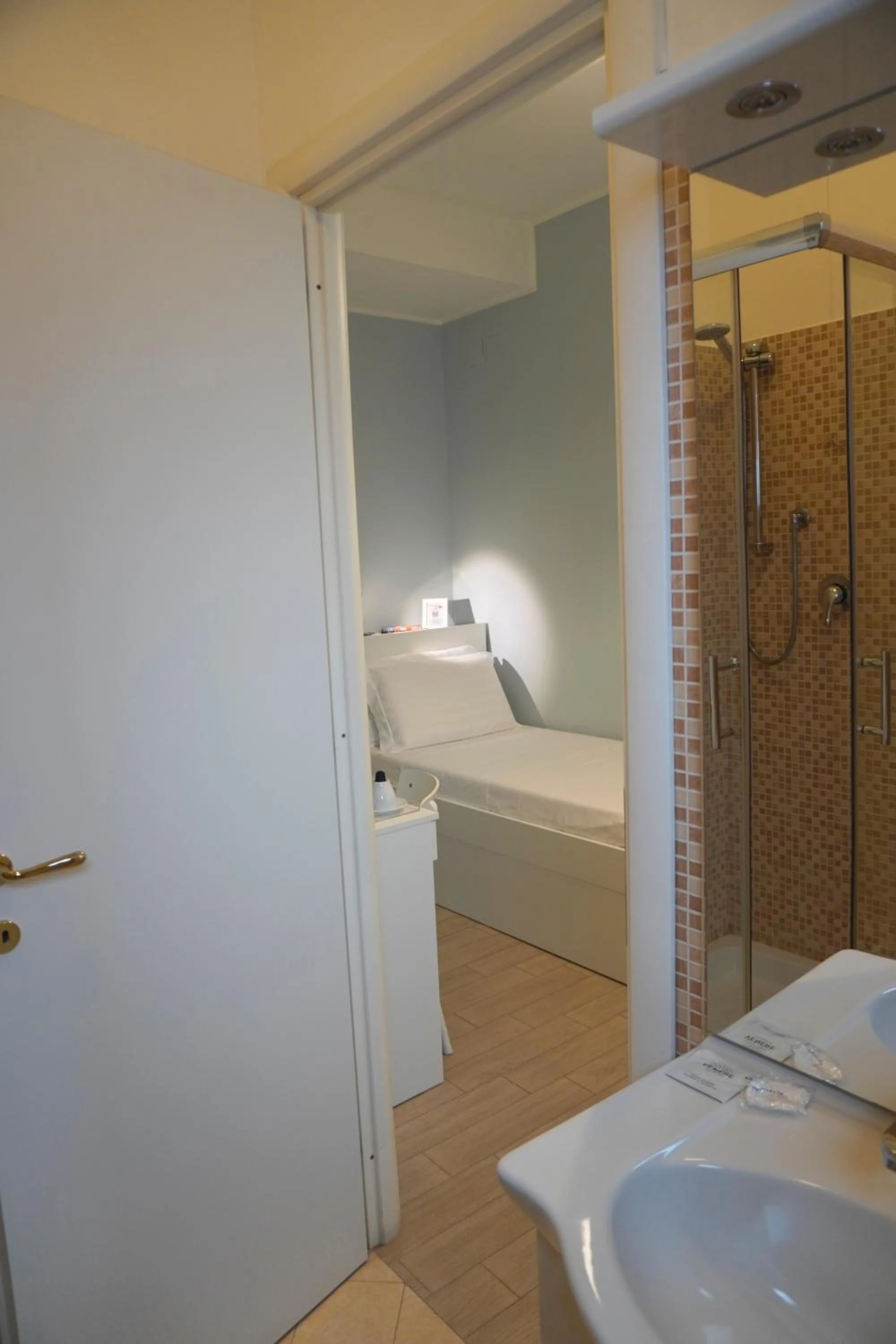 Photo of the whole room, Bed in Magna Cura