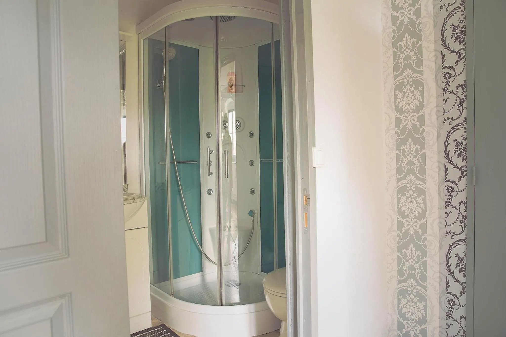 Bathroom in Chateau De Grosfy