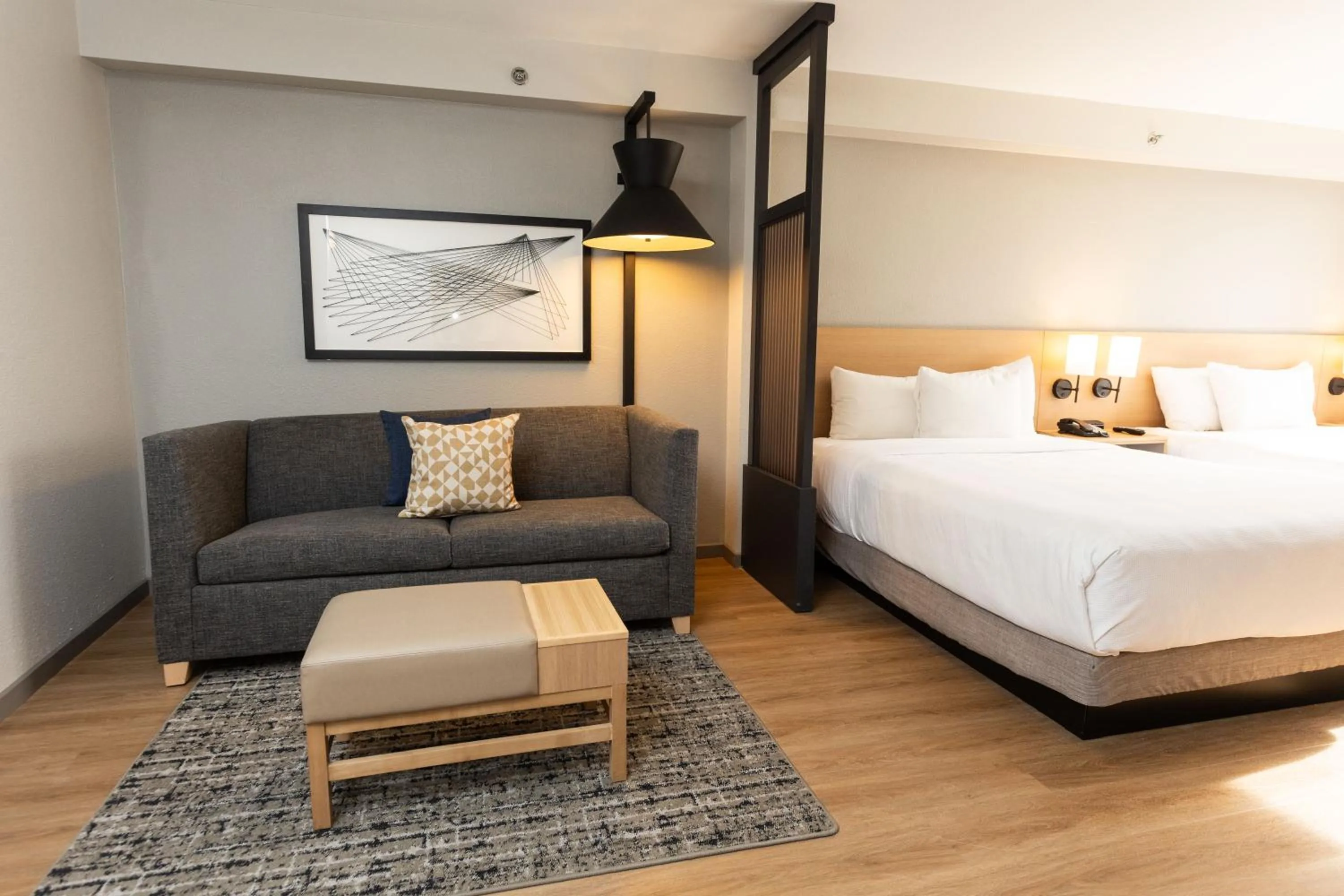 Bed in Hyatt Place Greenville/Haywood