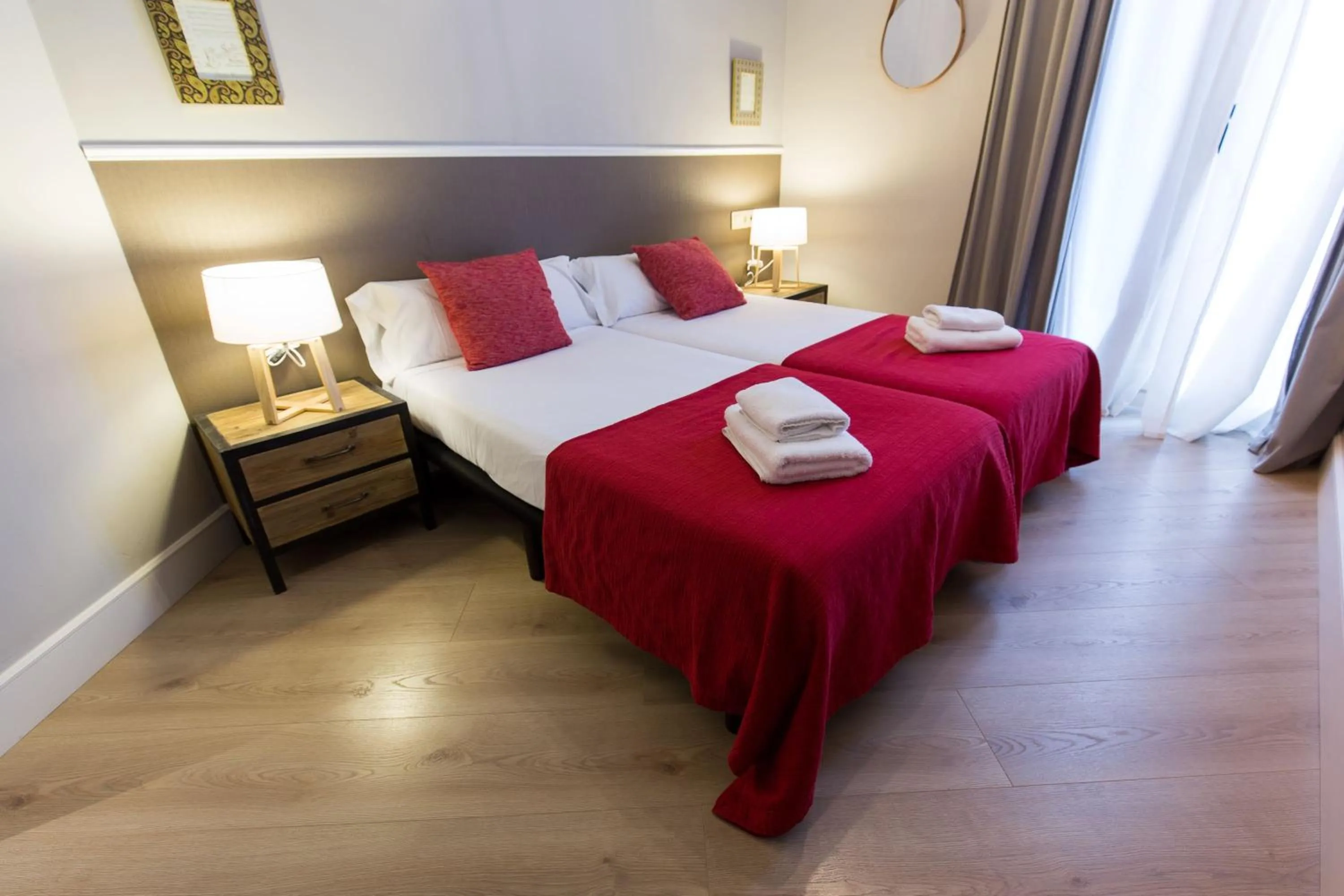 Bedroom, Bed in Weflating Suites Sant Antoni Market