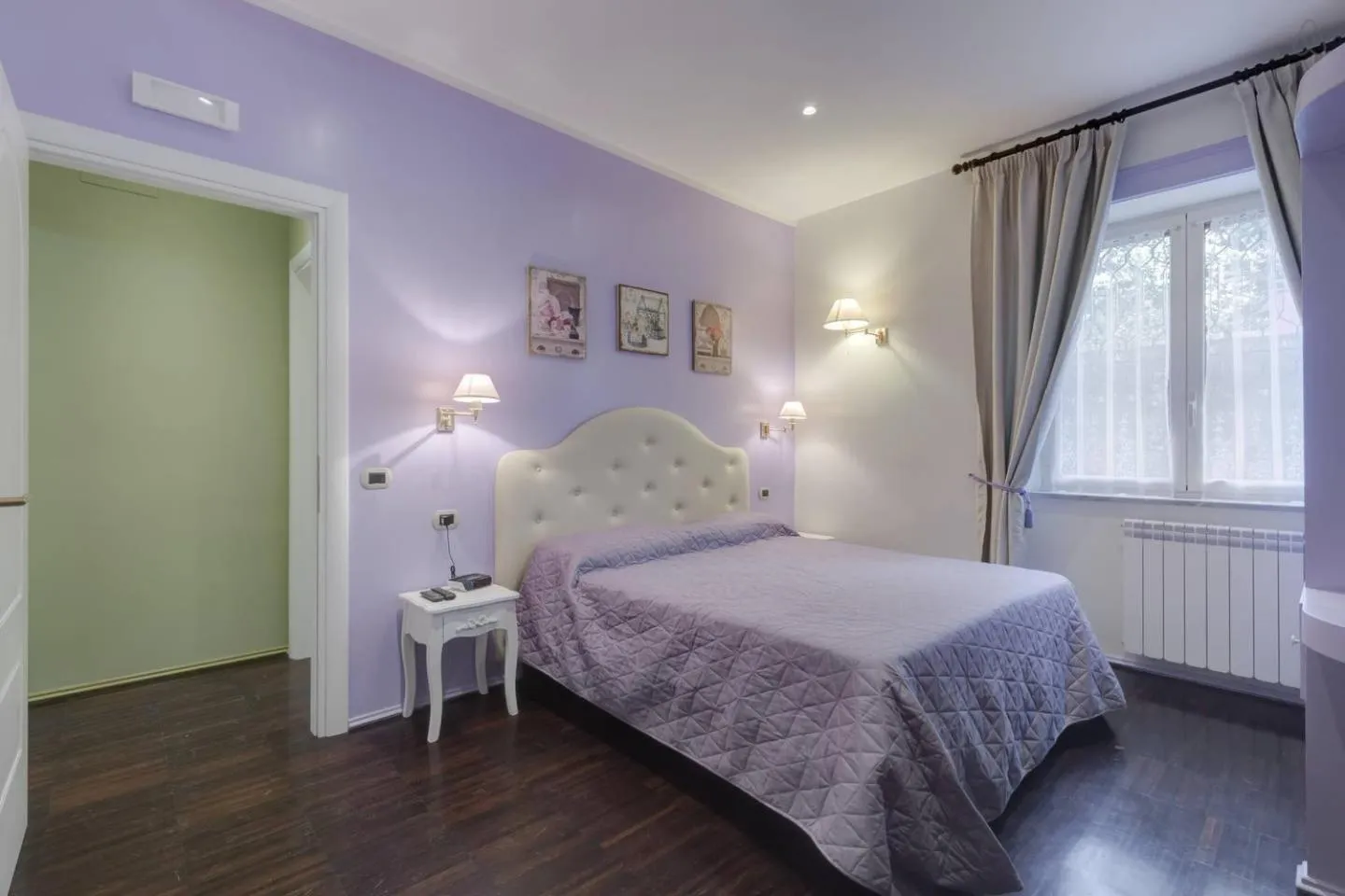 Bed in Antico Platano