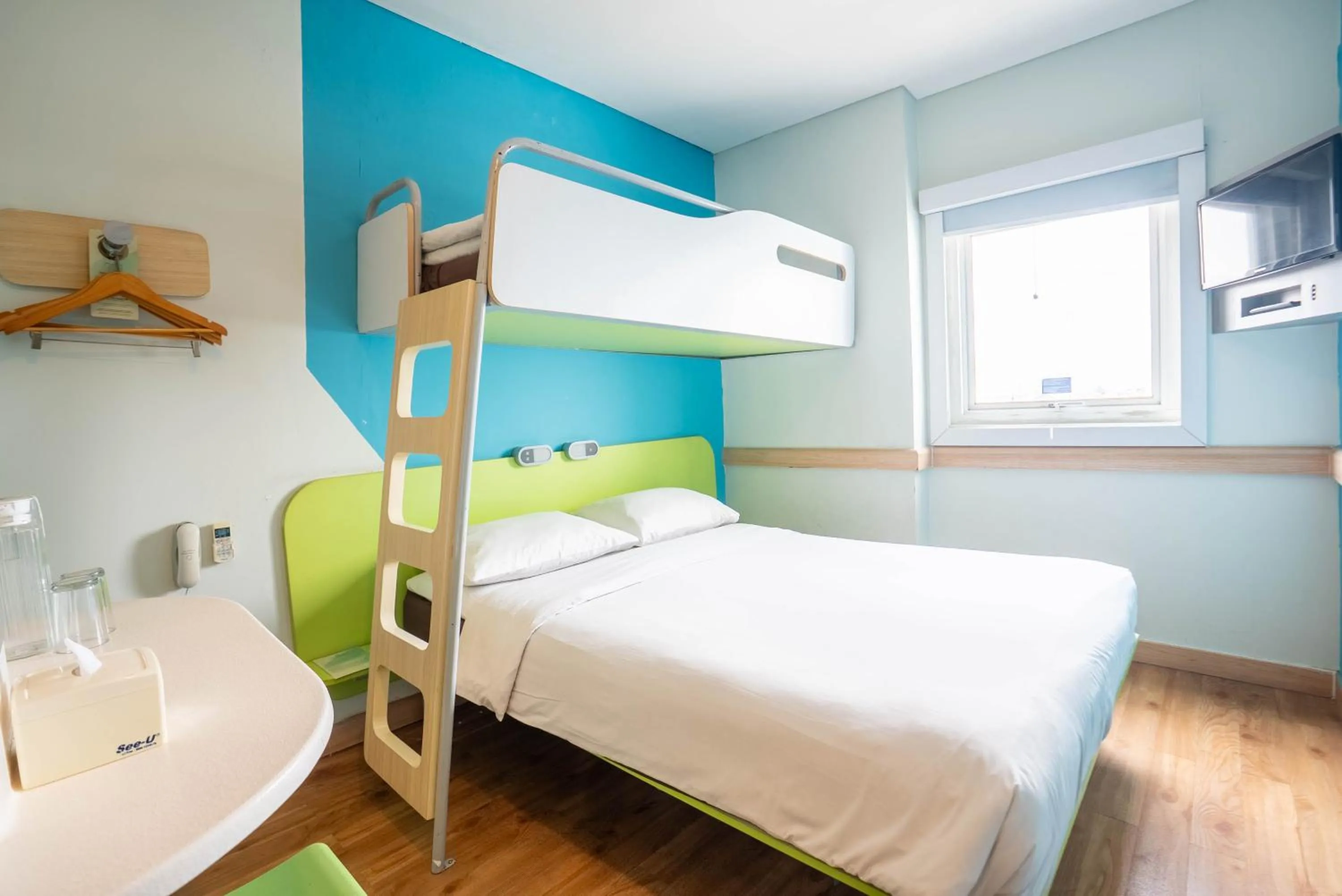 Bed in The Suddha Asia Afrika Bandung