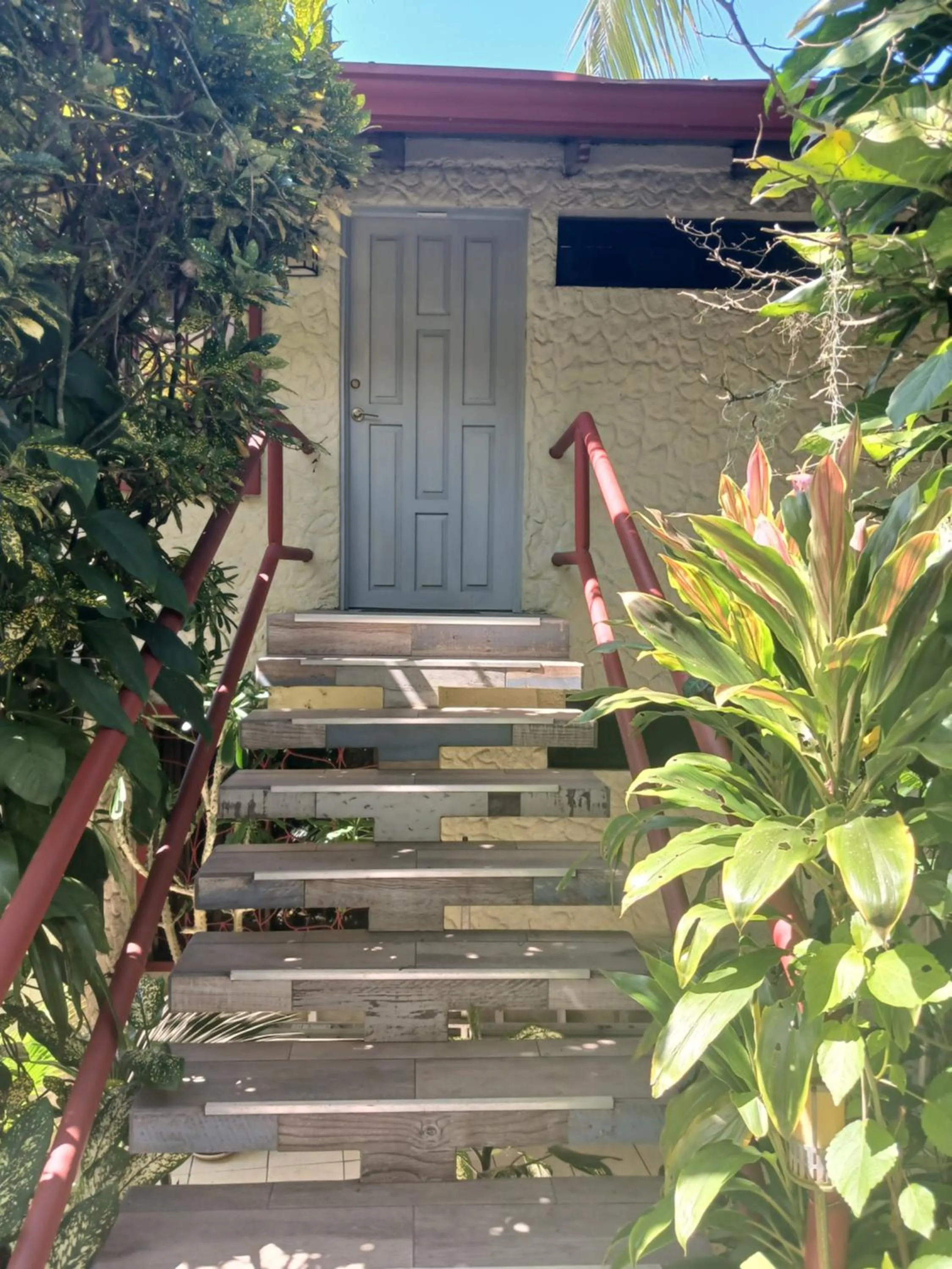 Facade/entrance in Coyaba Tropical Elegant Adult Guesthouse
