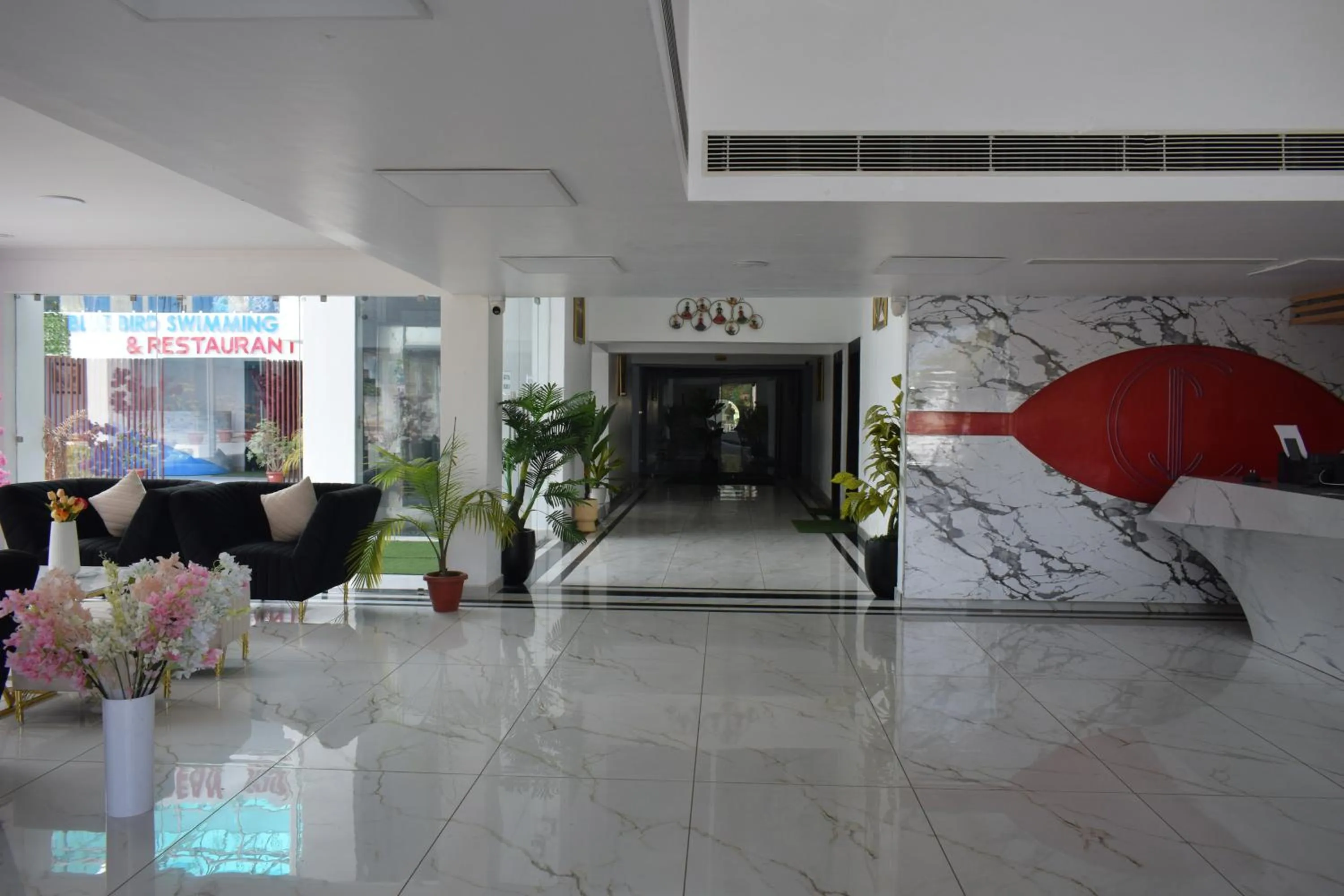 Lobby or reception in Country Ambience Hotel By Jags City Mall