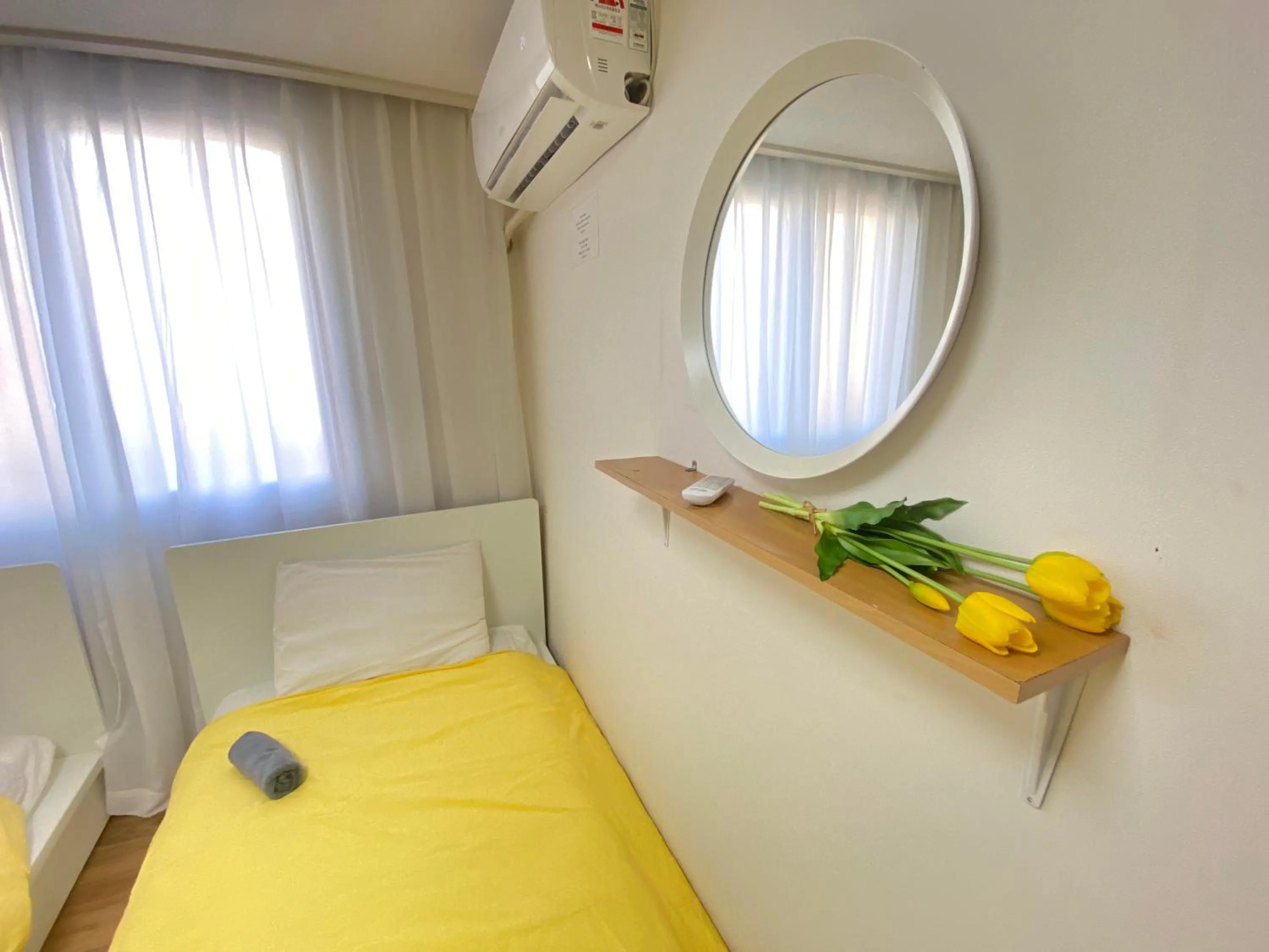 Bed in High Street Guest House