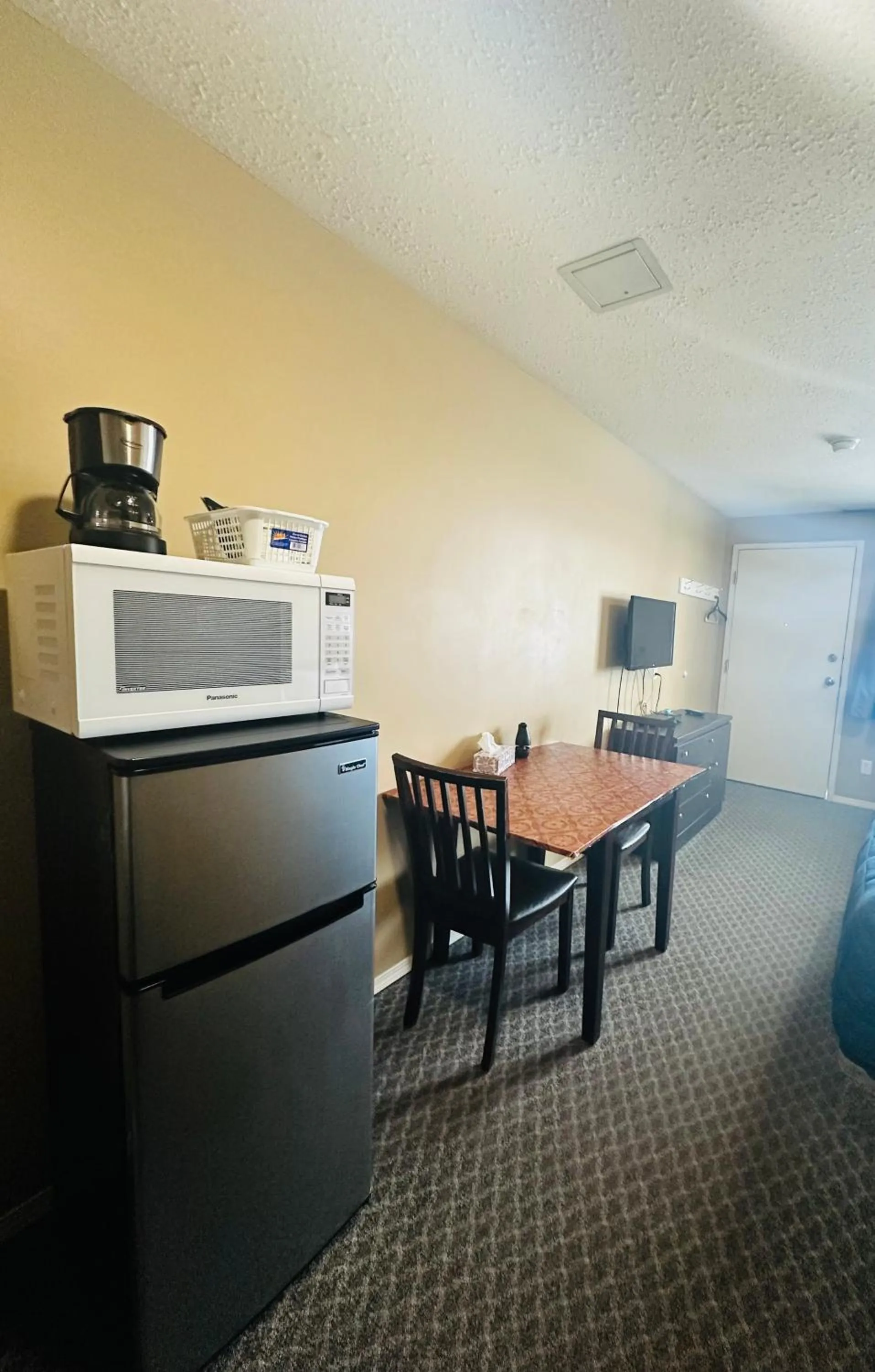 TV and multimedia in Voyageur Motel