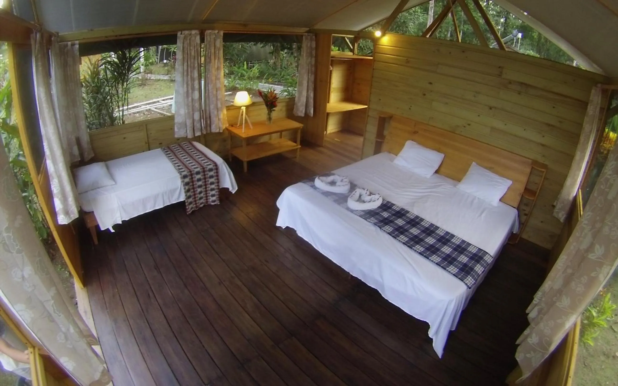 Bedroom, Bed in Lirio Lodge