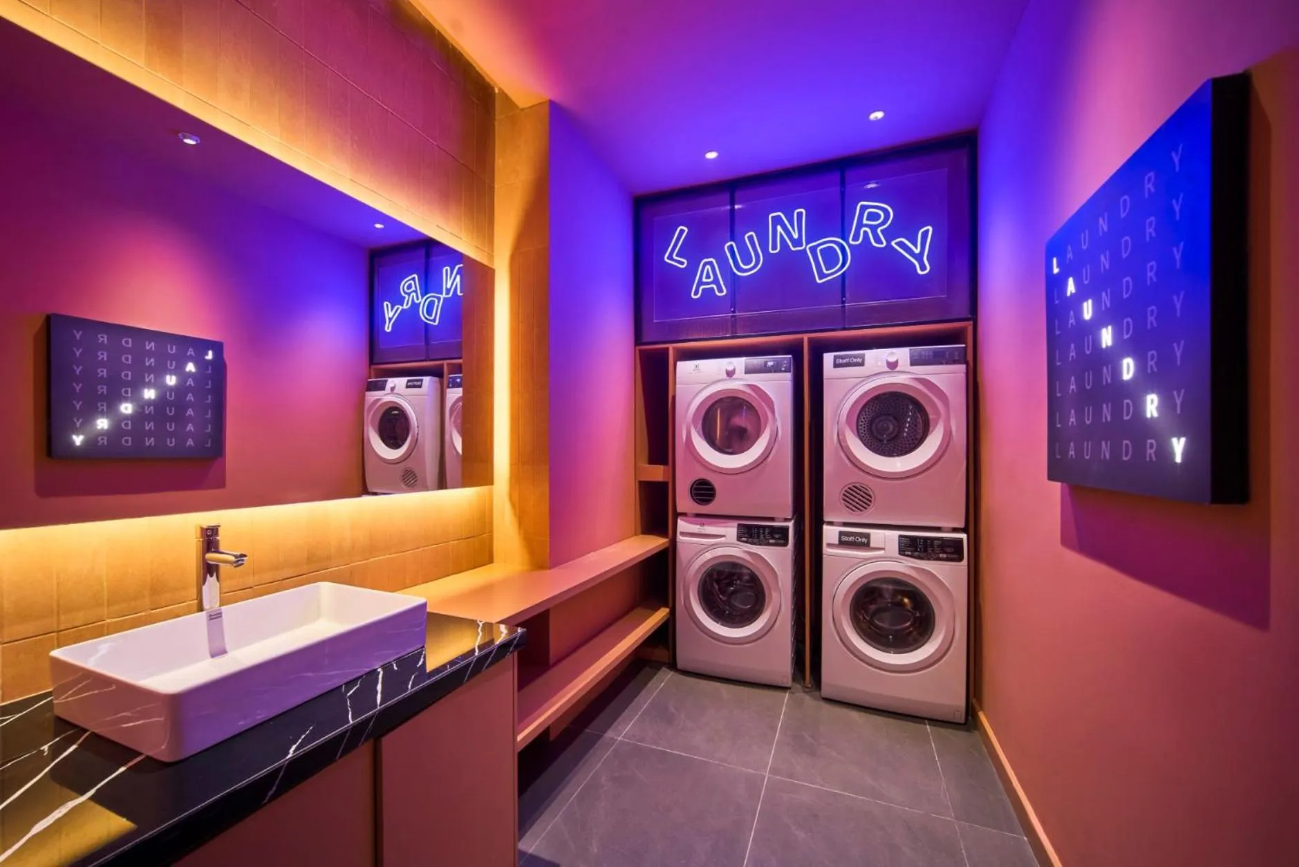 washing machine in M Village Hotel Thợ Nhuộm