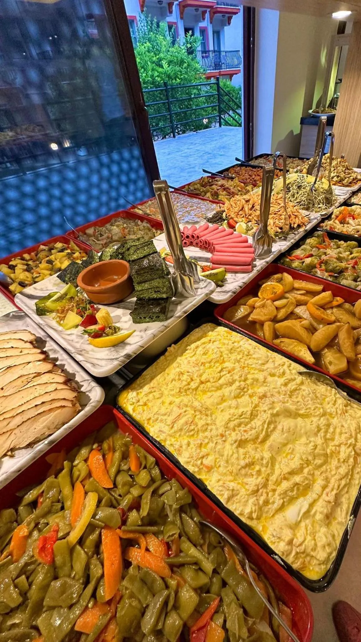 Restaurant/places to eat in Casa De Levıssı Ölüdeniz