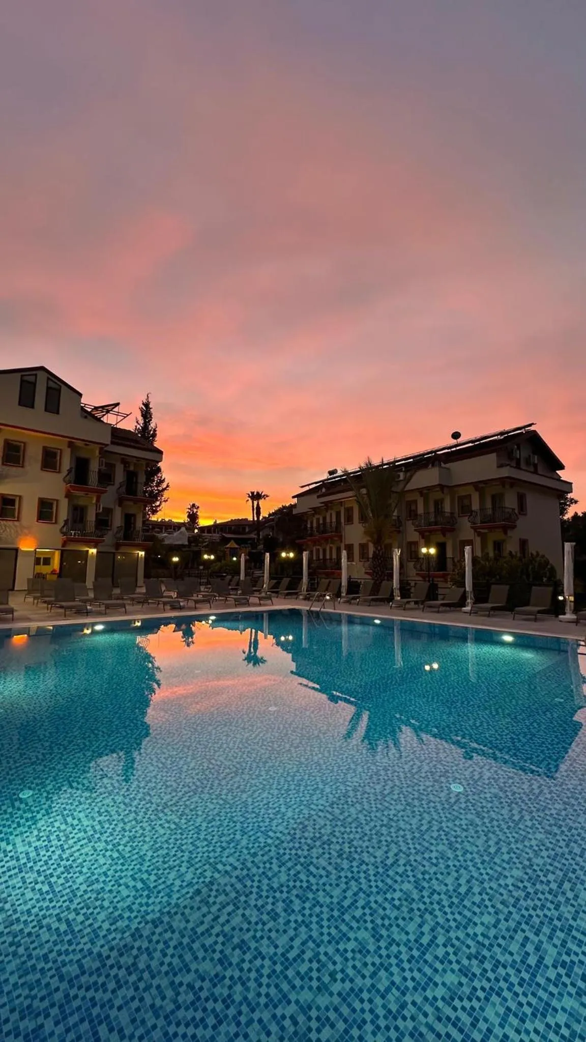 Property building in Casa De Levıssı Ölüdeniz