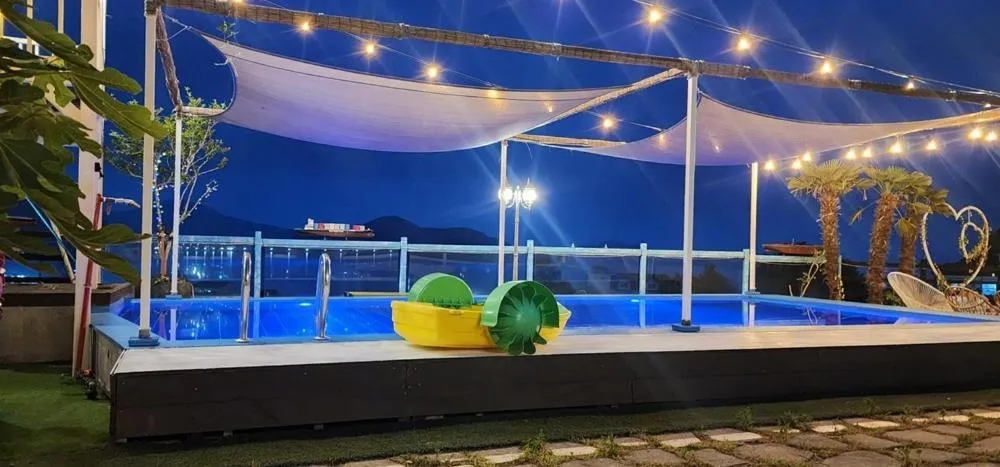 Geoje Harakeke Pension