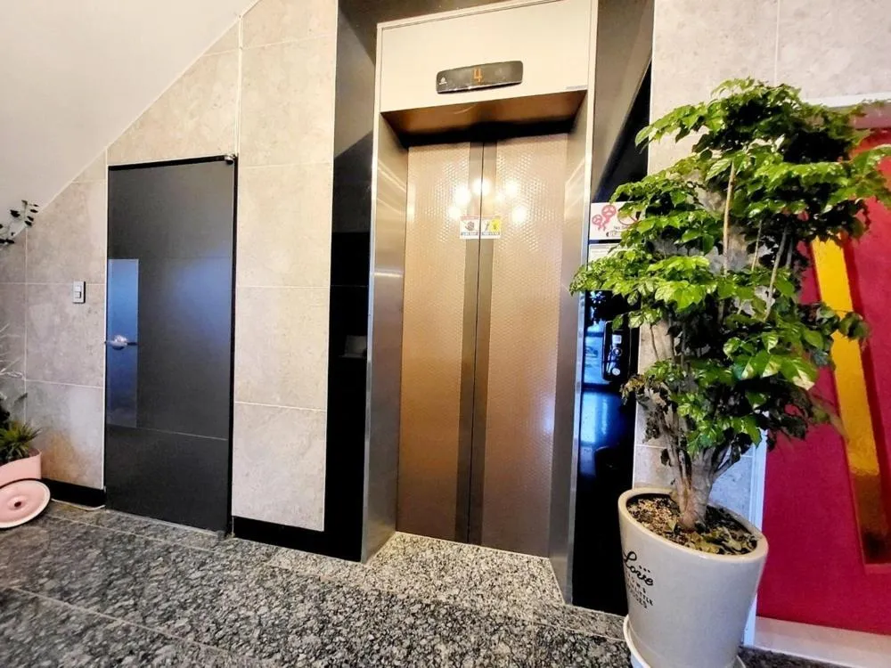 Geoje Harakeke Pension