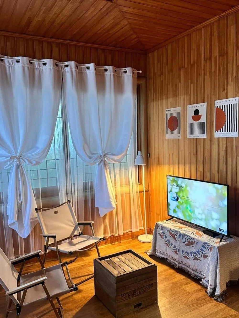 Jeju Songdangsongdang Pension and Resort