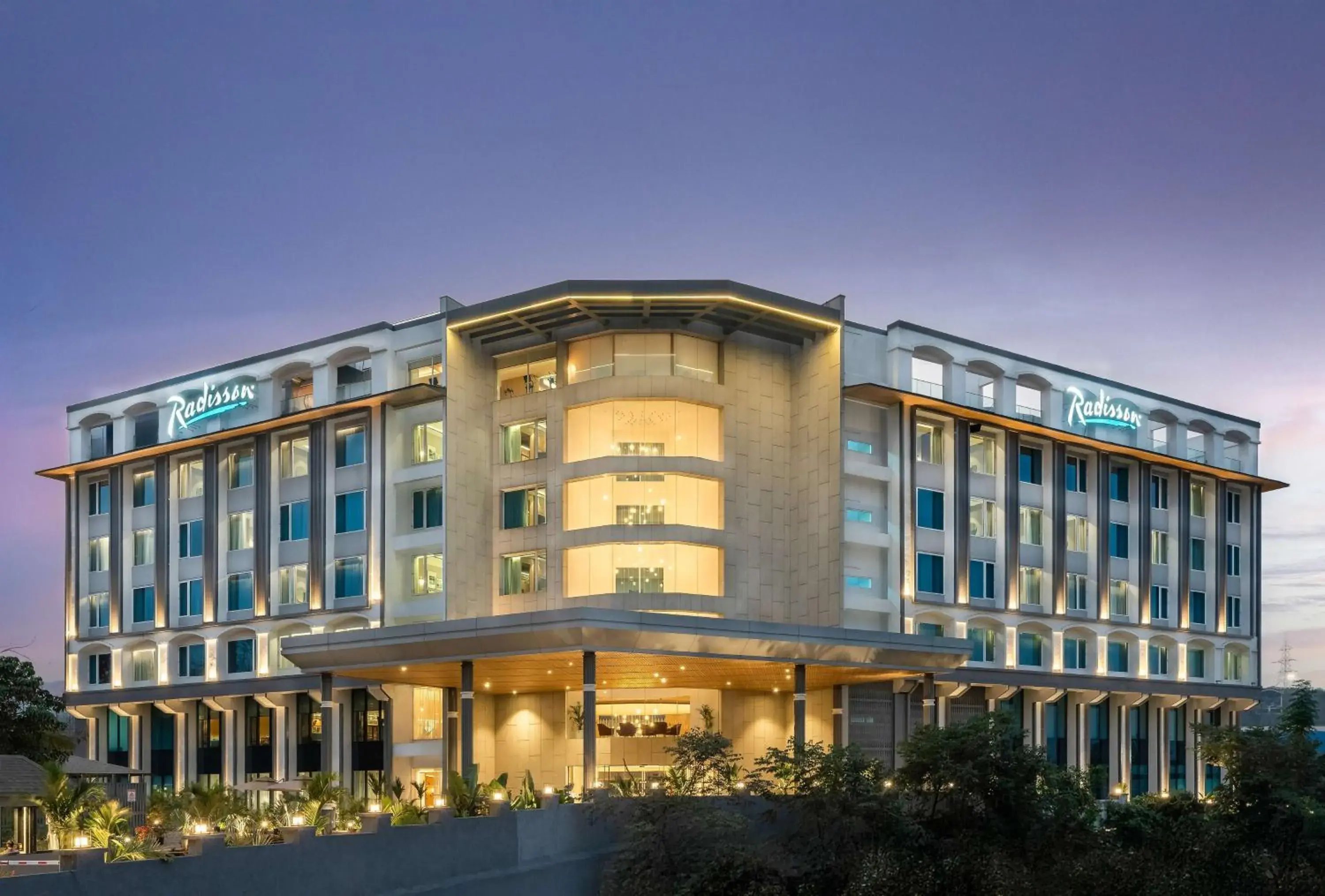 Radisson Resort & Spa Khopoli Radisson Resort & Spa Khopoli