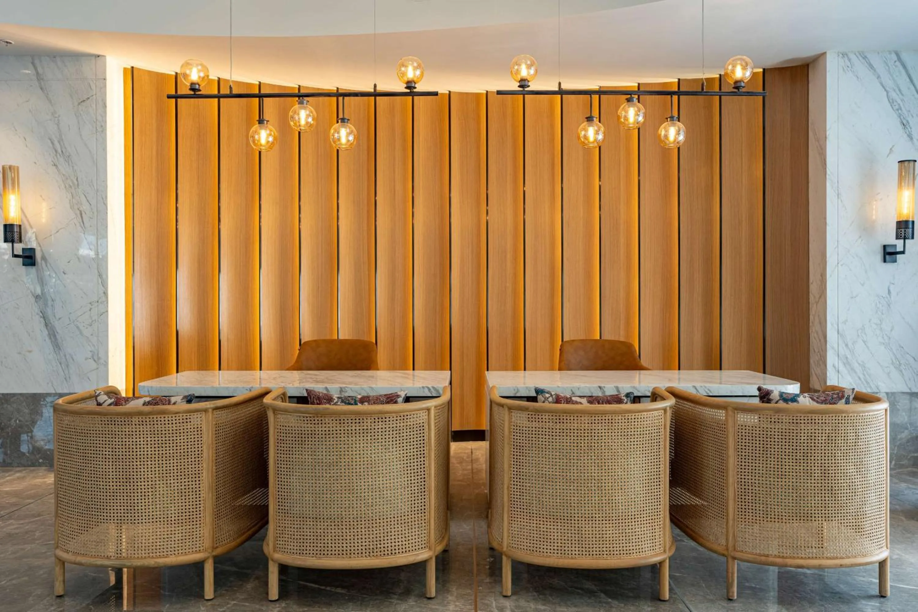 Radisson Resort & Spa Khopoli