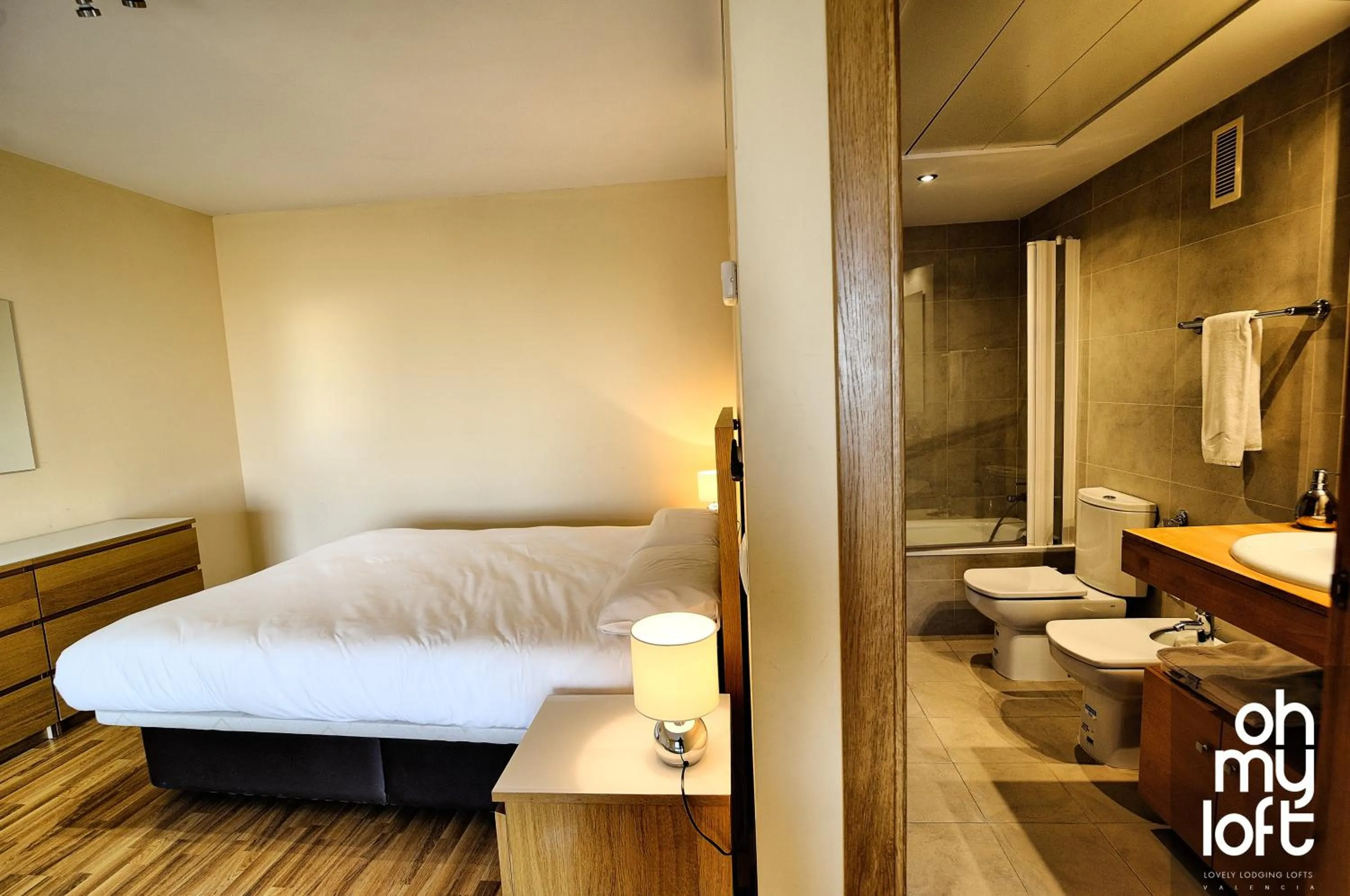 Bed in Ohmyloft Valencia