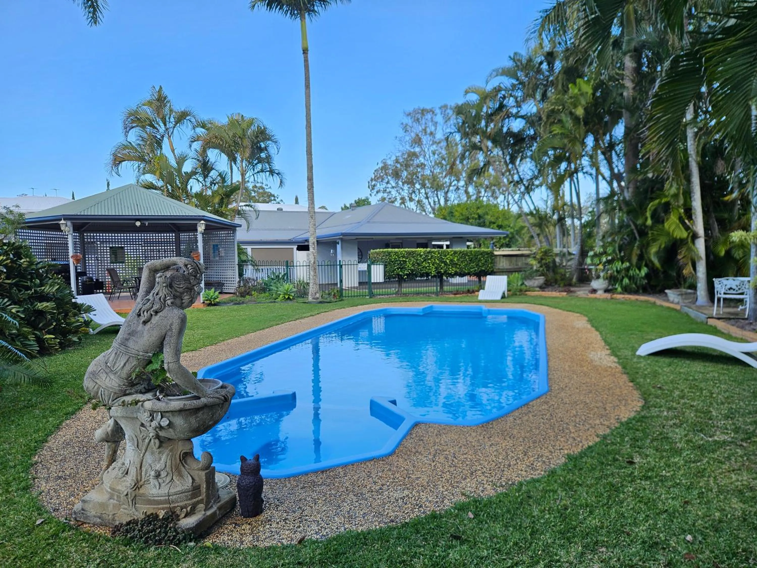 Spa and wellness centre/facilities in Cleveland Motor Inn